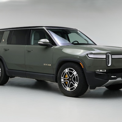 2023 Rivian R1S Launch Edition Quad-Motor Large