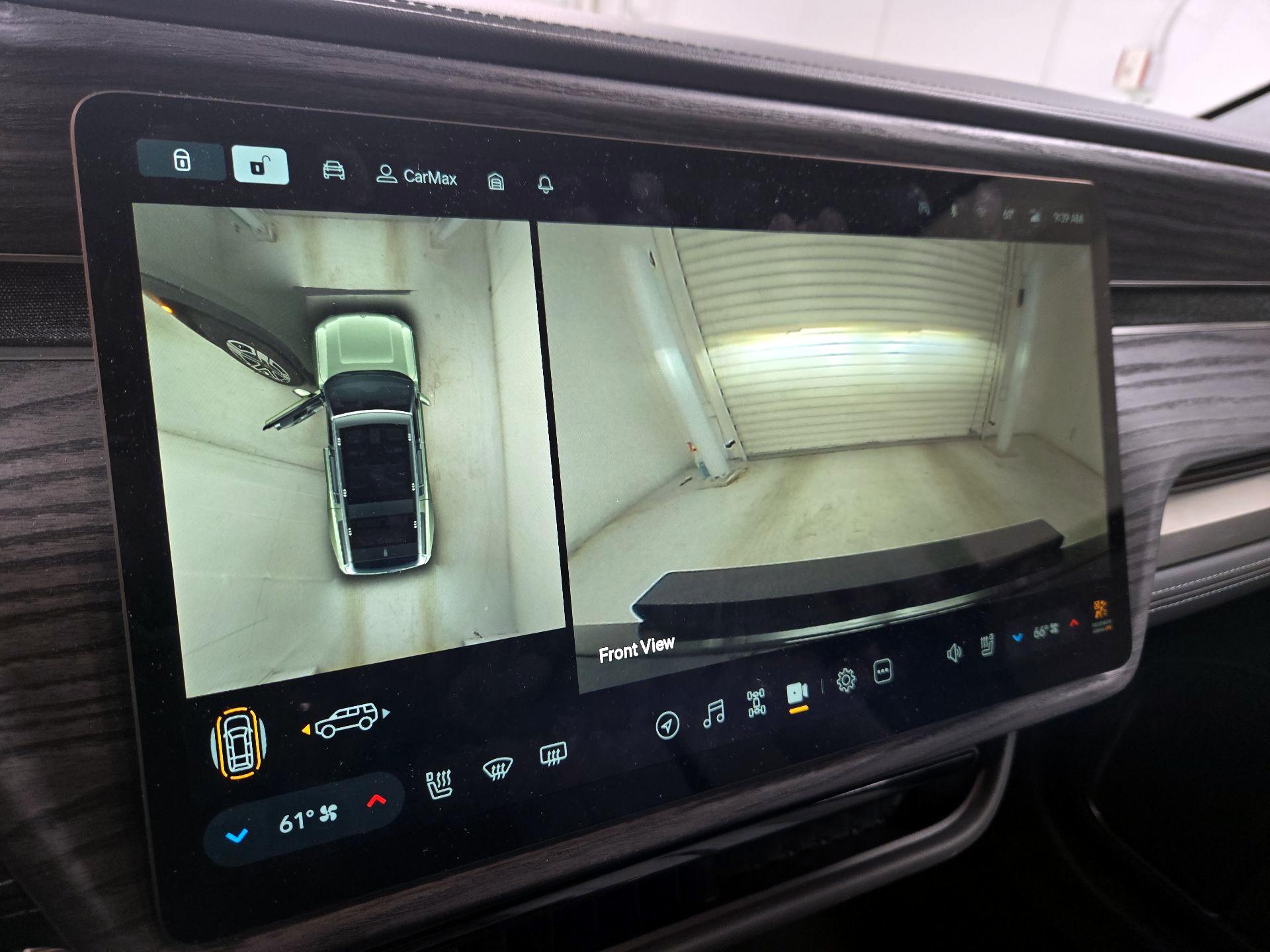 Thumbnail: 2023 Rivian R1S - 14