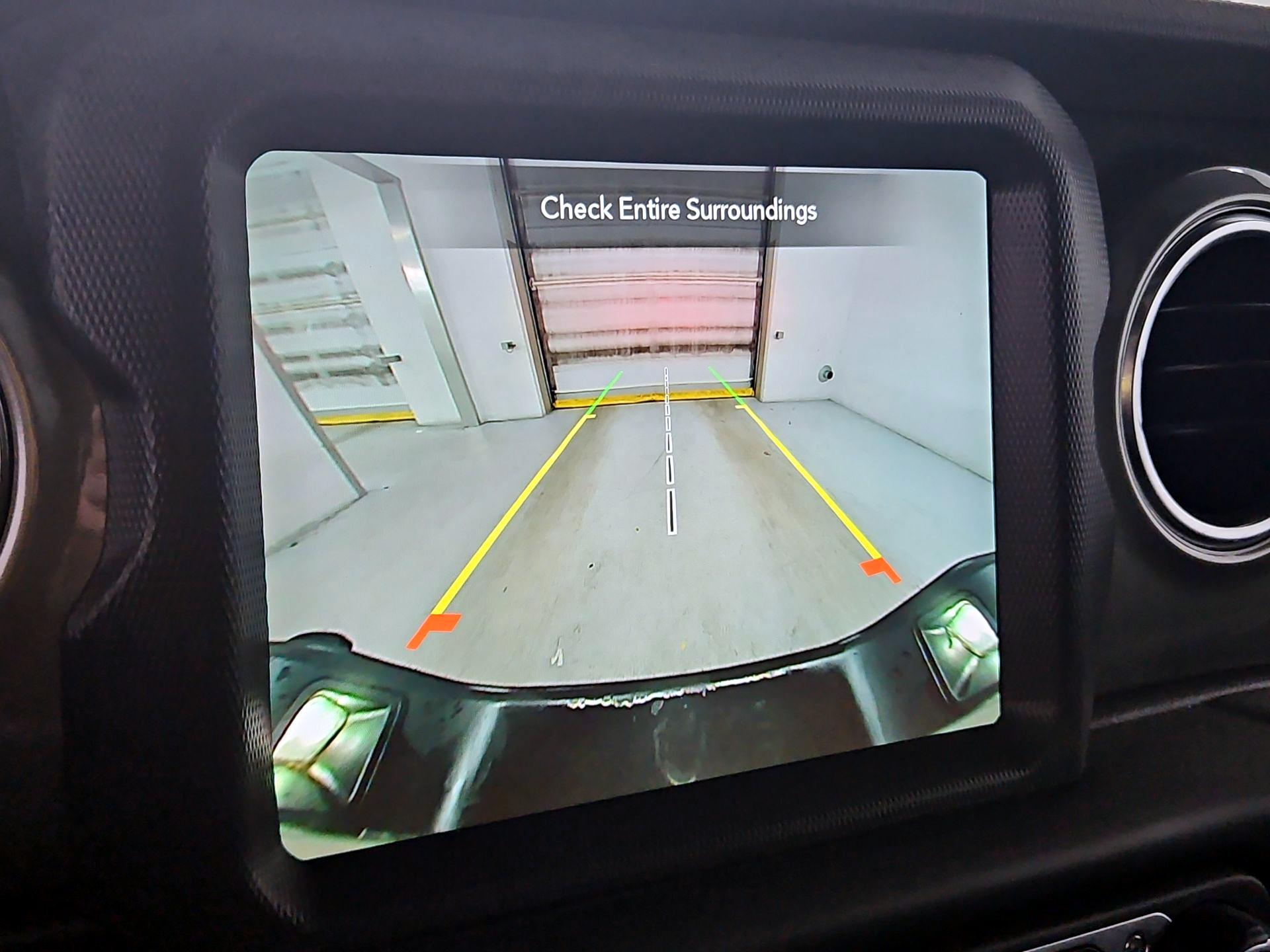 Thumbnail: 2022 Jeep Gladiator - 15