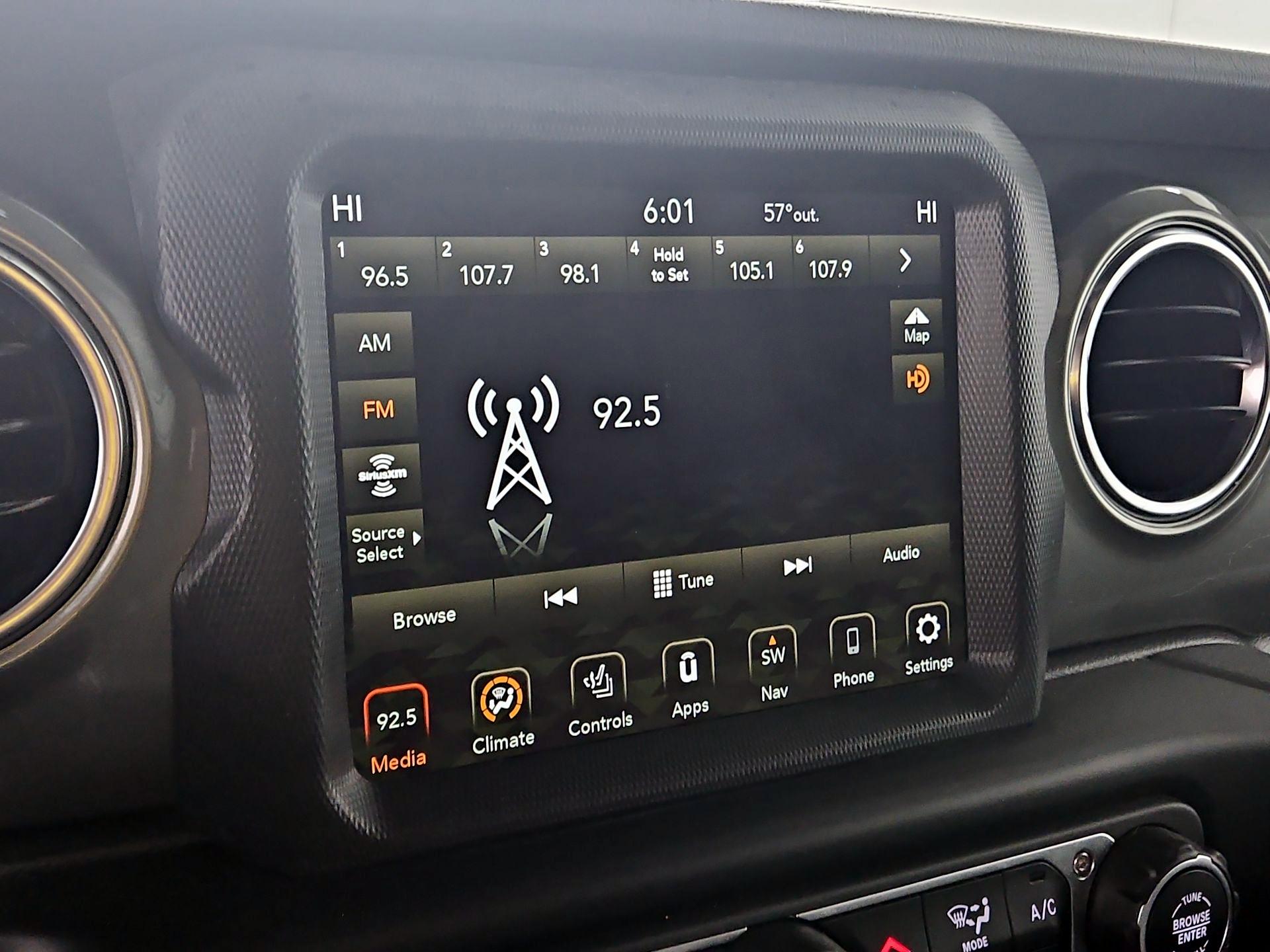 Thumbnail: 2022 Jeep Gladiator - 16