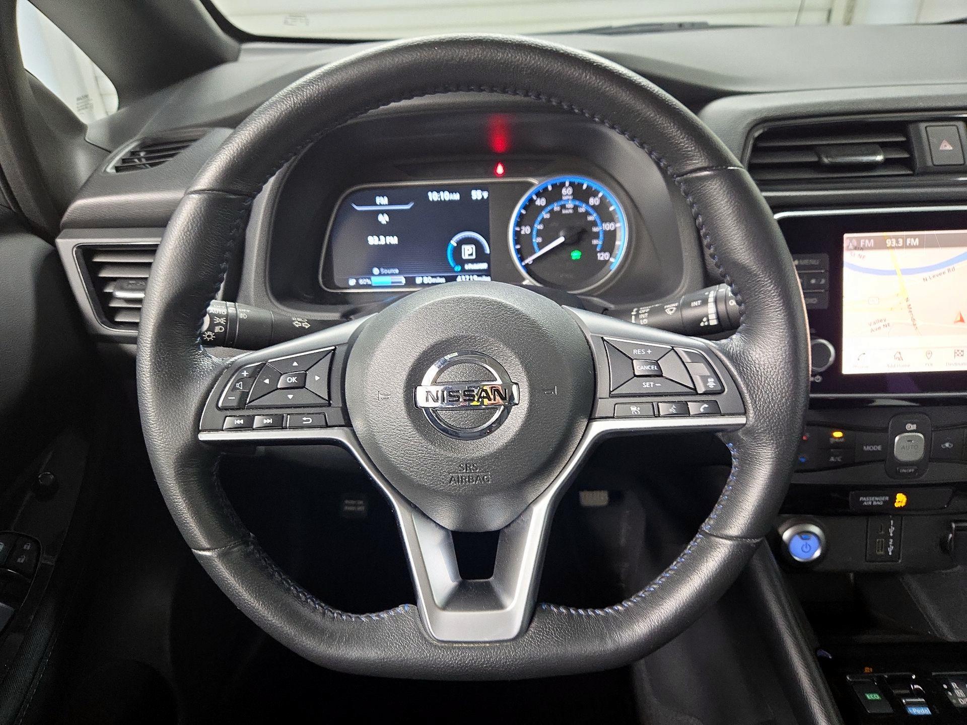 Thumbnail: 2020 Nissan Leaf - 10