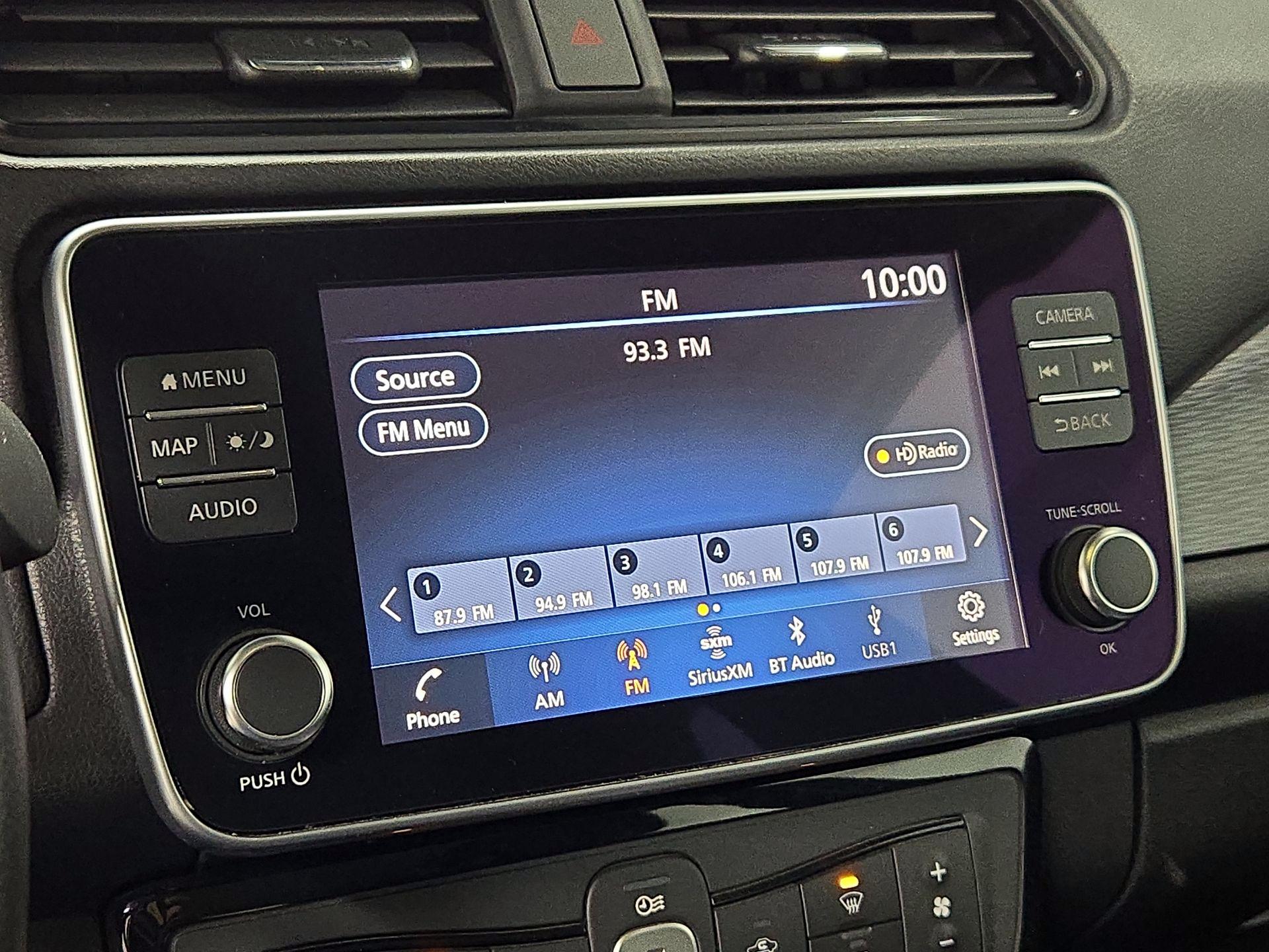 Thumbnail: 2020 Nissan Leaf - 16