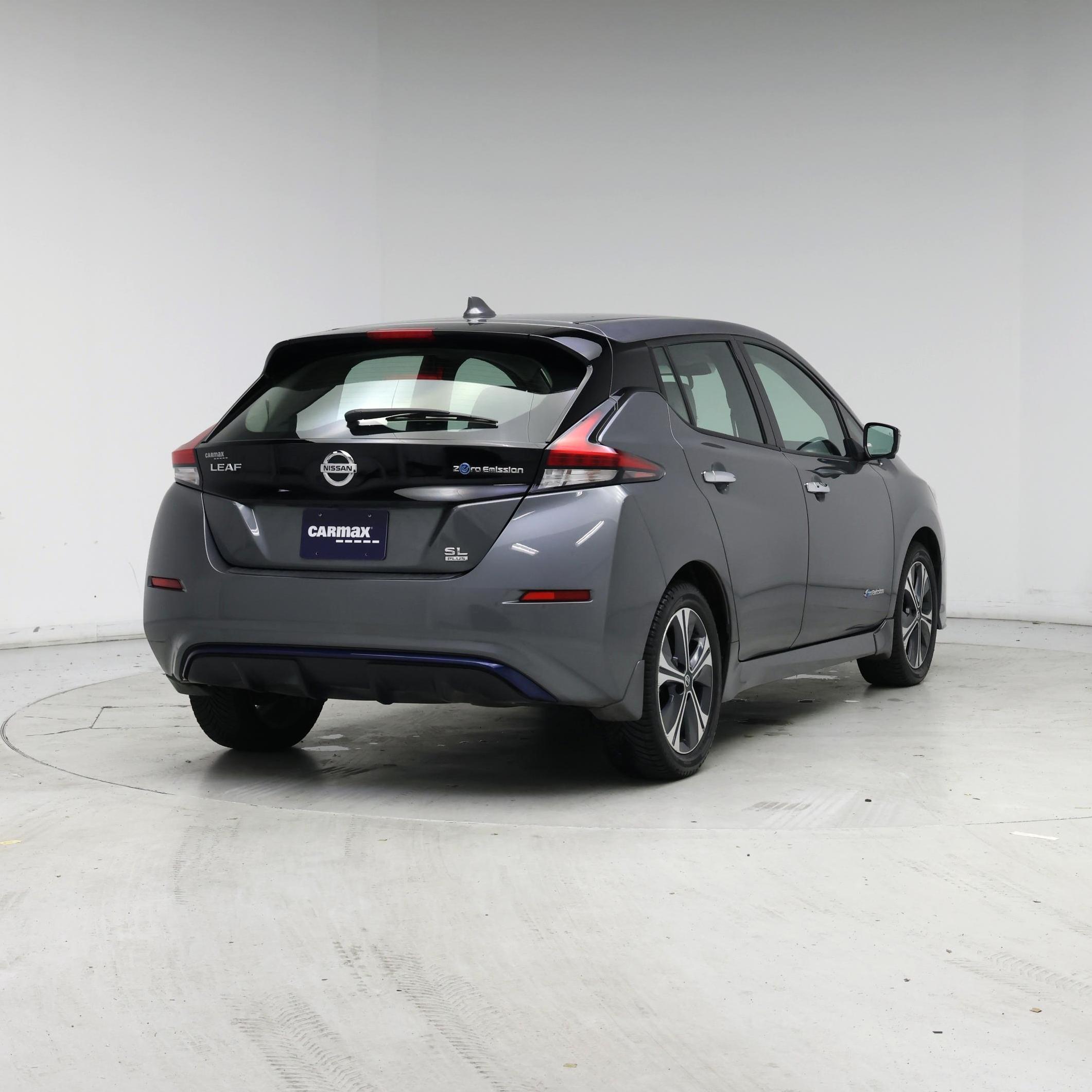 Thumbnail: 2019 Nissan Leaf - 8