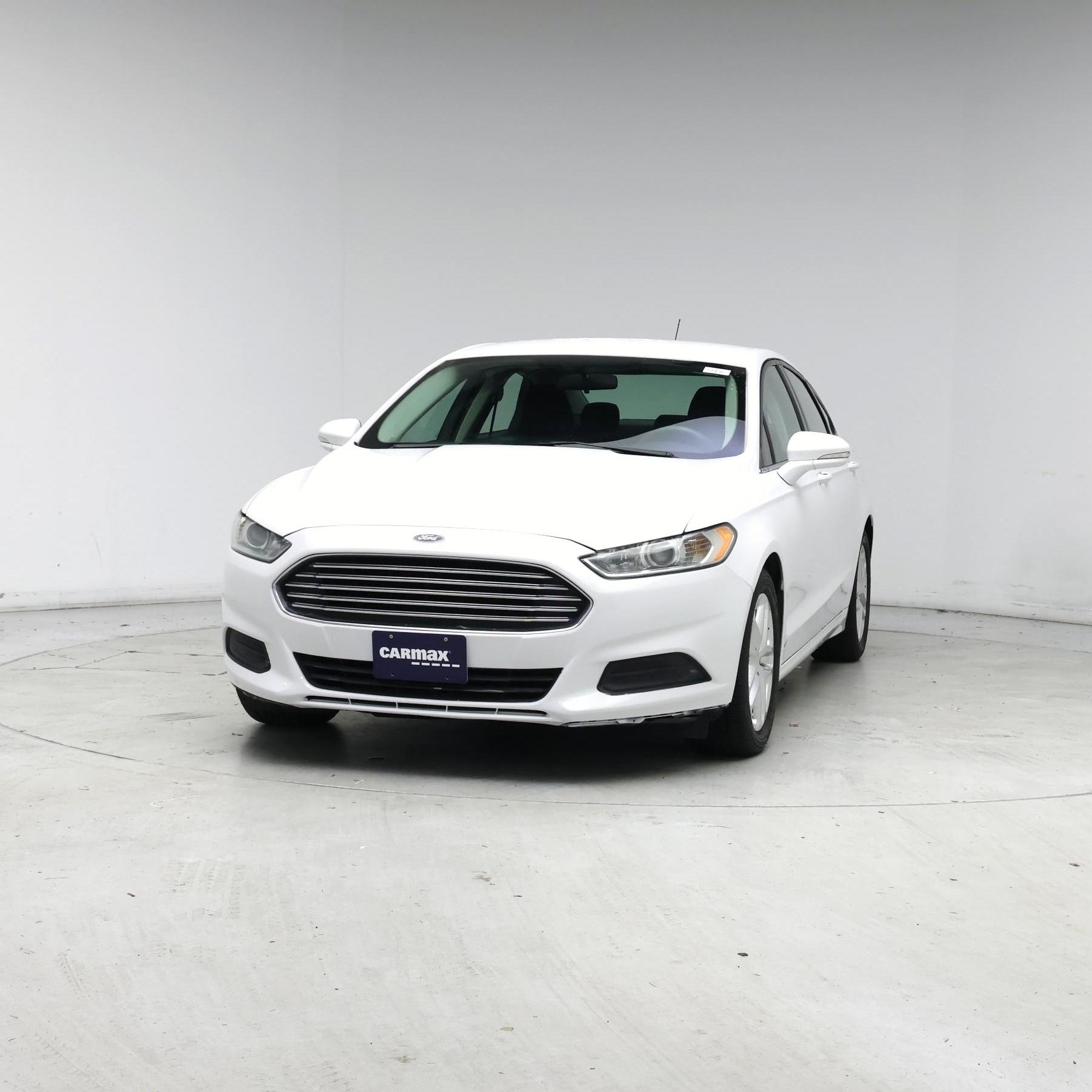 Thumbnail: 2016 Ford Fusion - 4