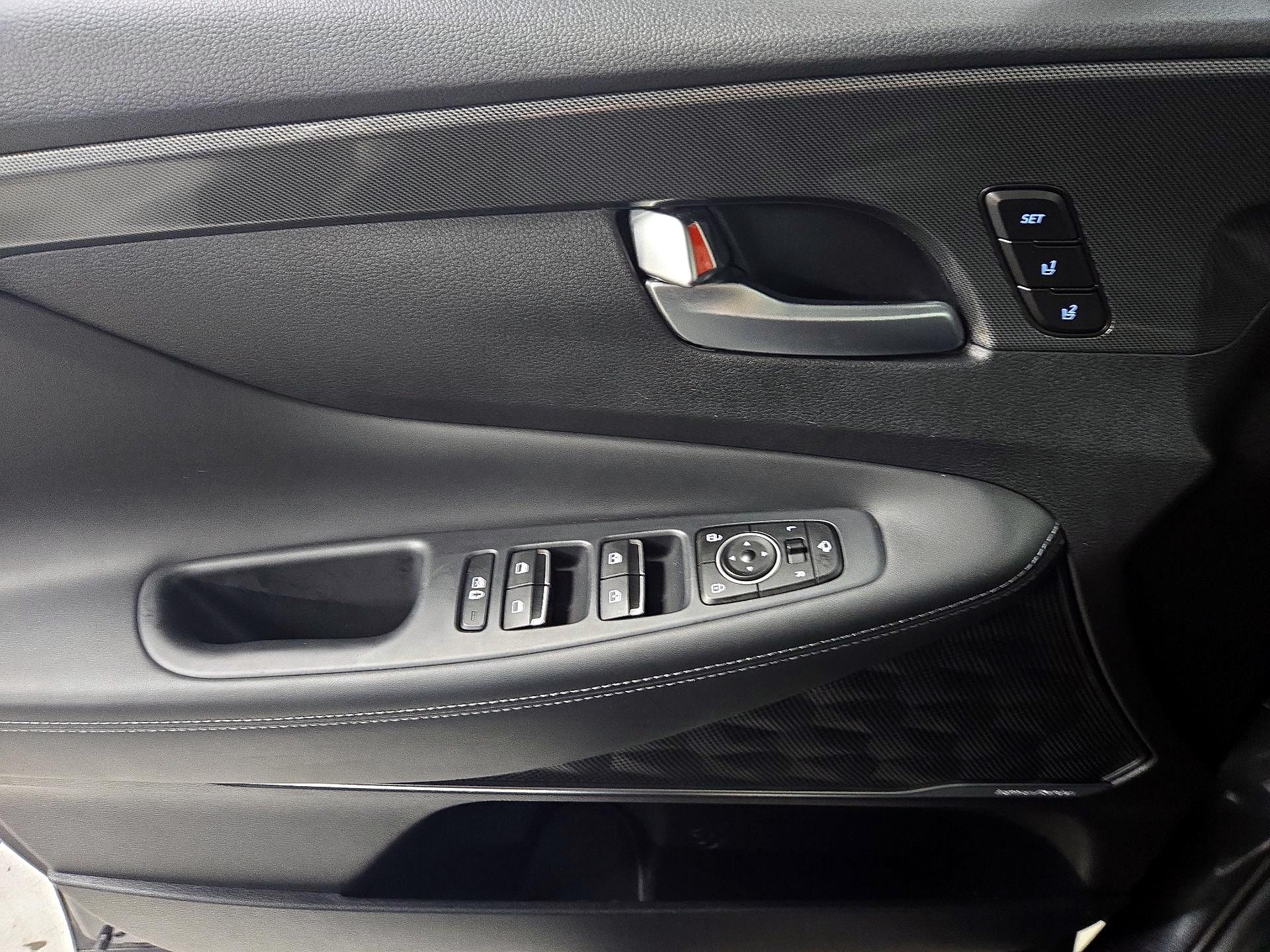 Thumbnail: 2023 Hyundai Santa Fe - 12