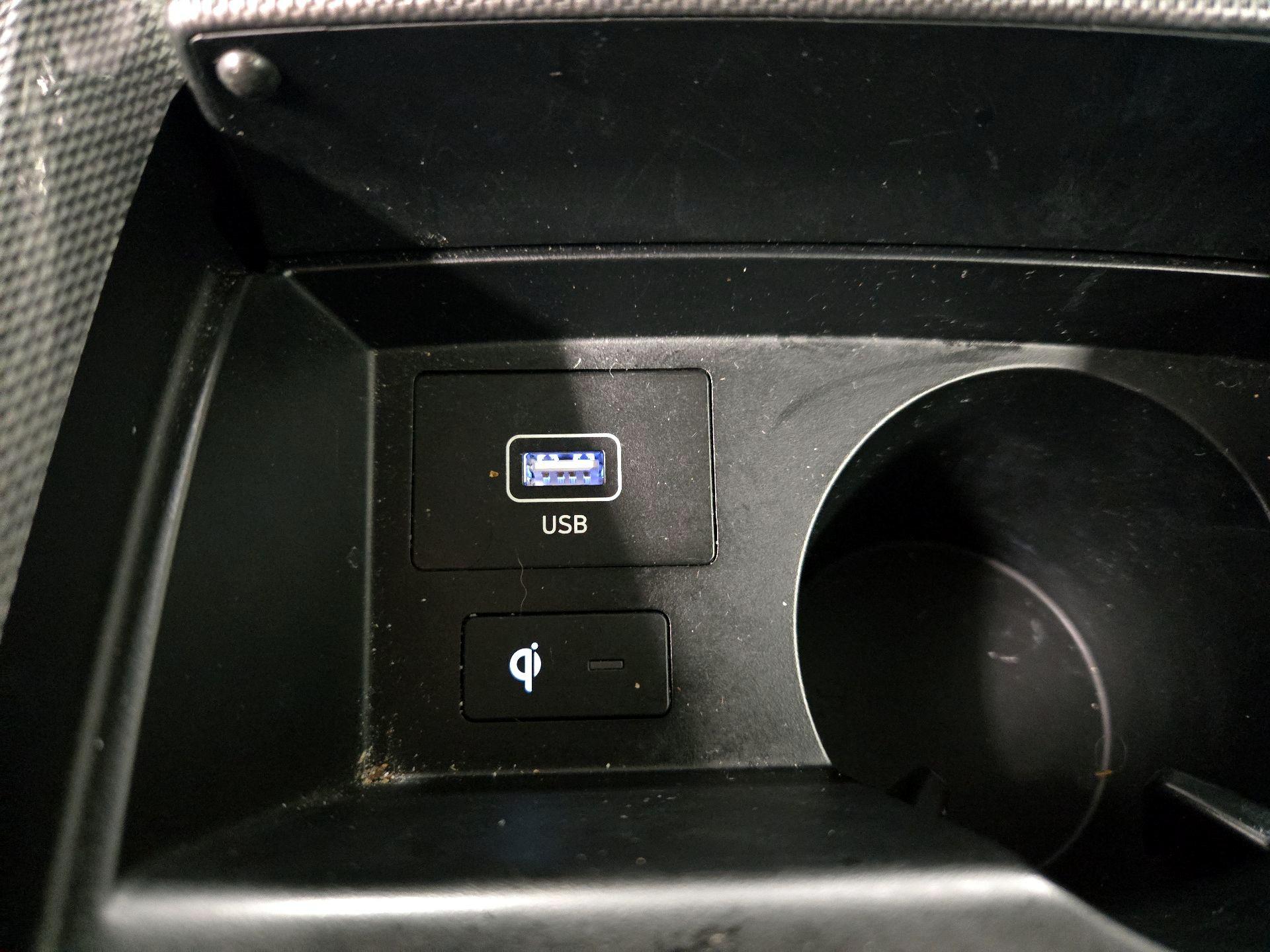 Thumbnail: 2023 Hyundai Santa Fe - 19