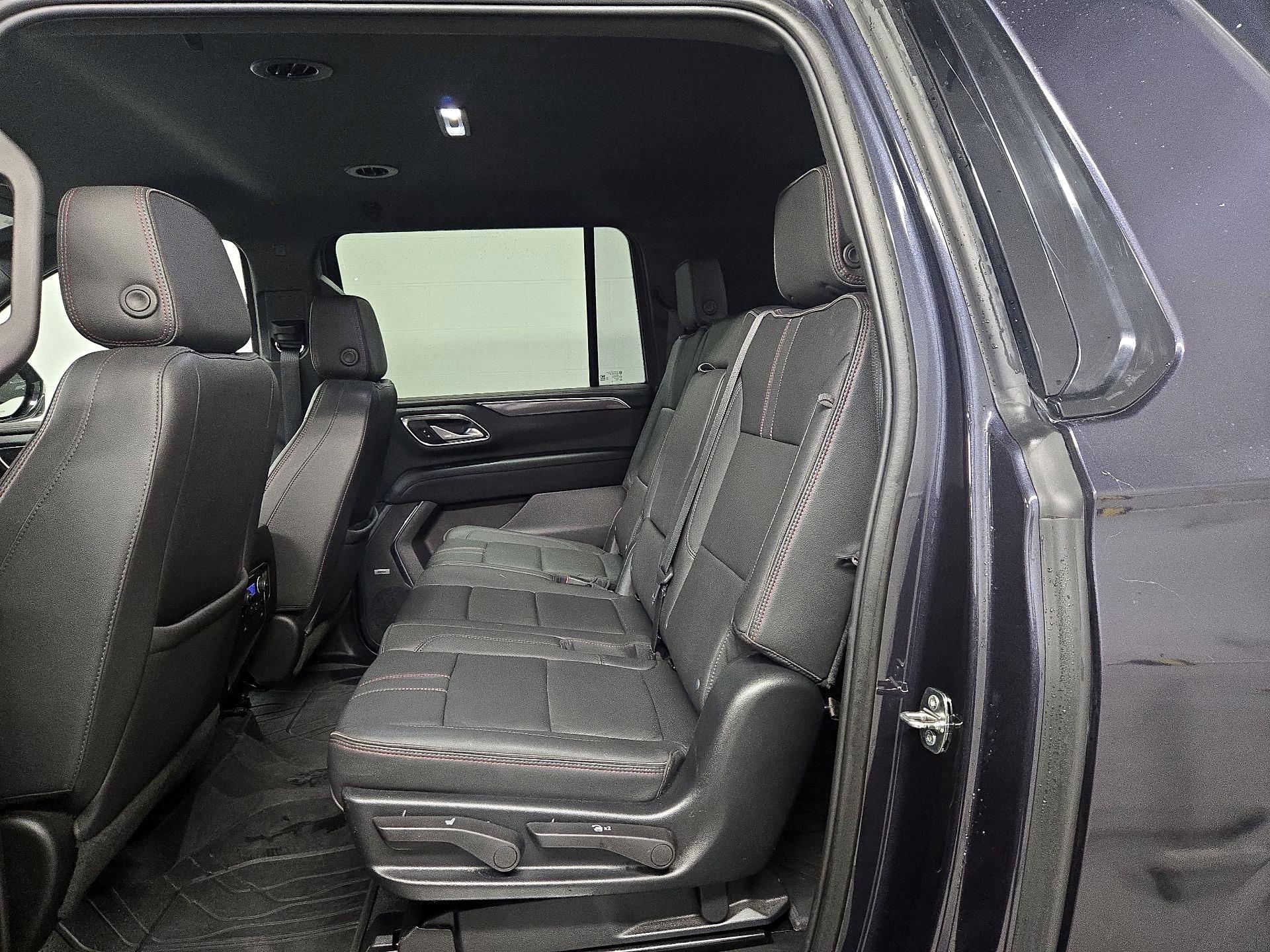 Thumbnail: 2022 Chevrolet Suburban - 19