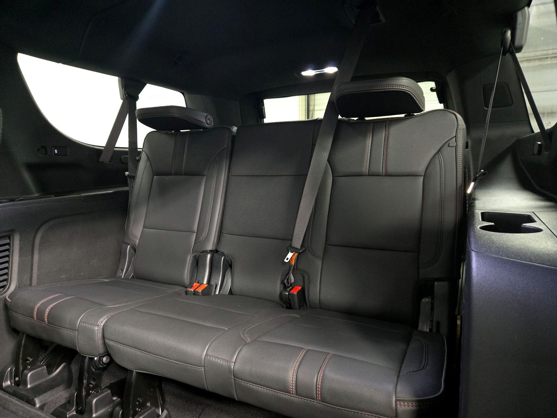 Thumbnail: 2022 Chevrolet Suburban - 20