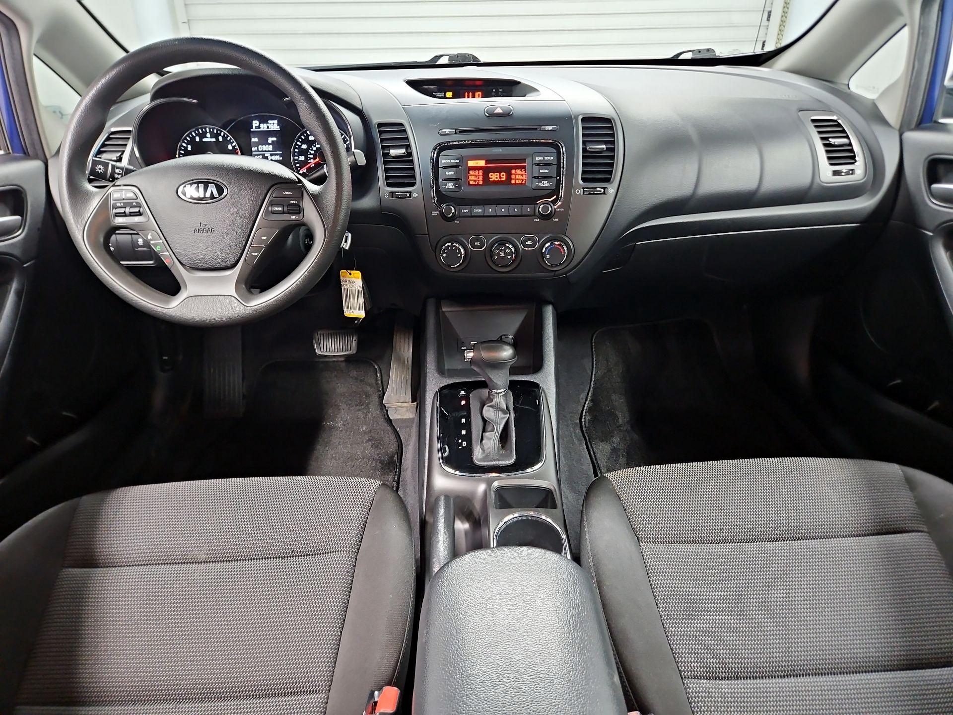 Thumbnail: 2018 Kia Forte - 9