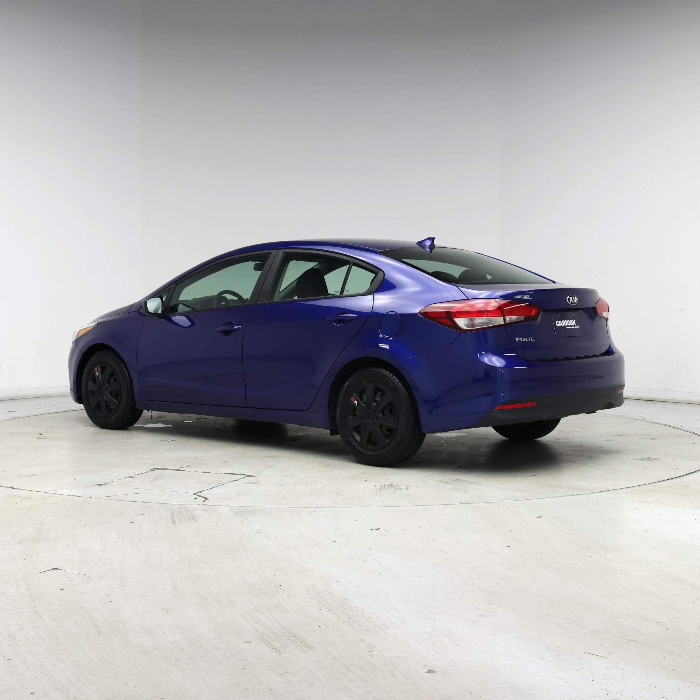 Thumbnail: 2018 Kia Forte - 2