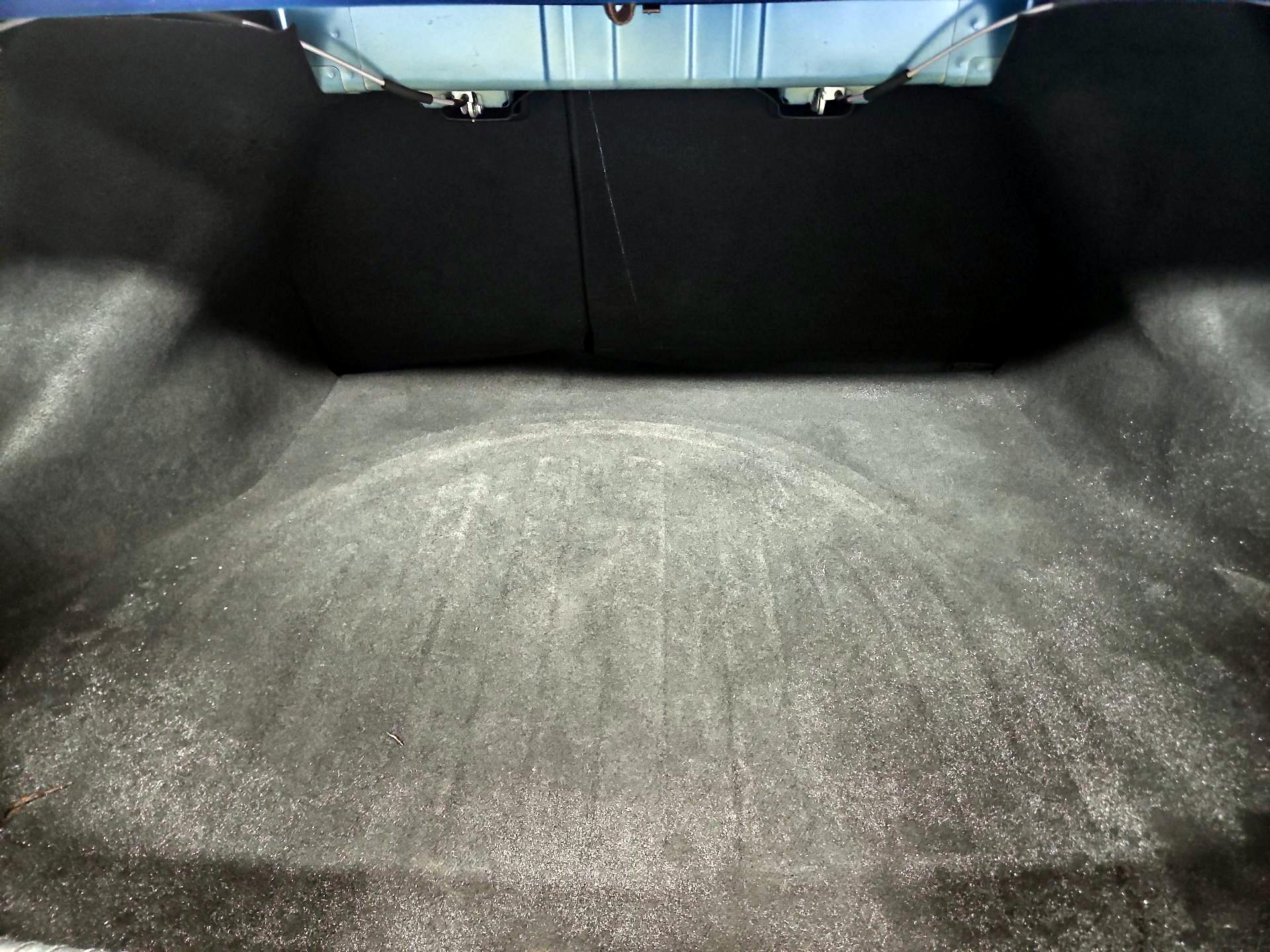 Thumbnail: 2018 Kia Forte - 19