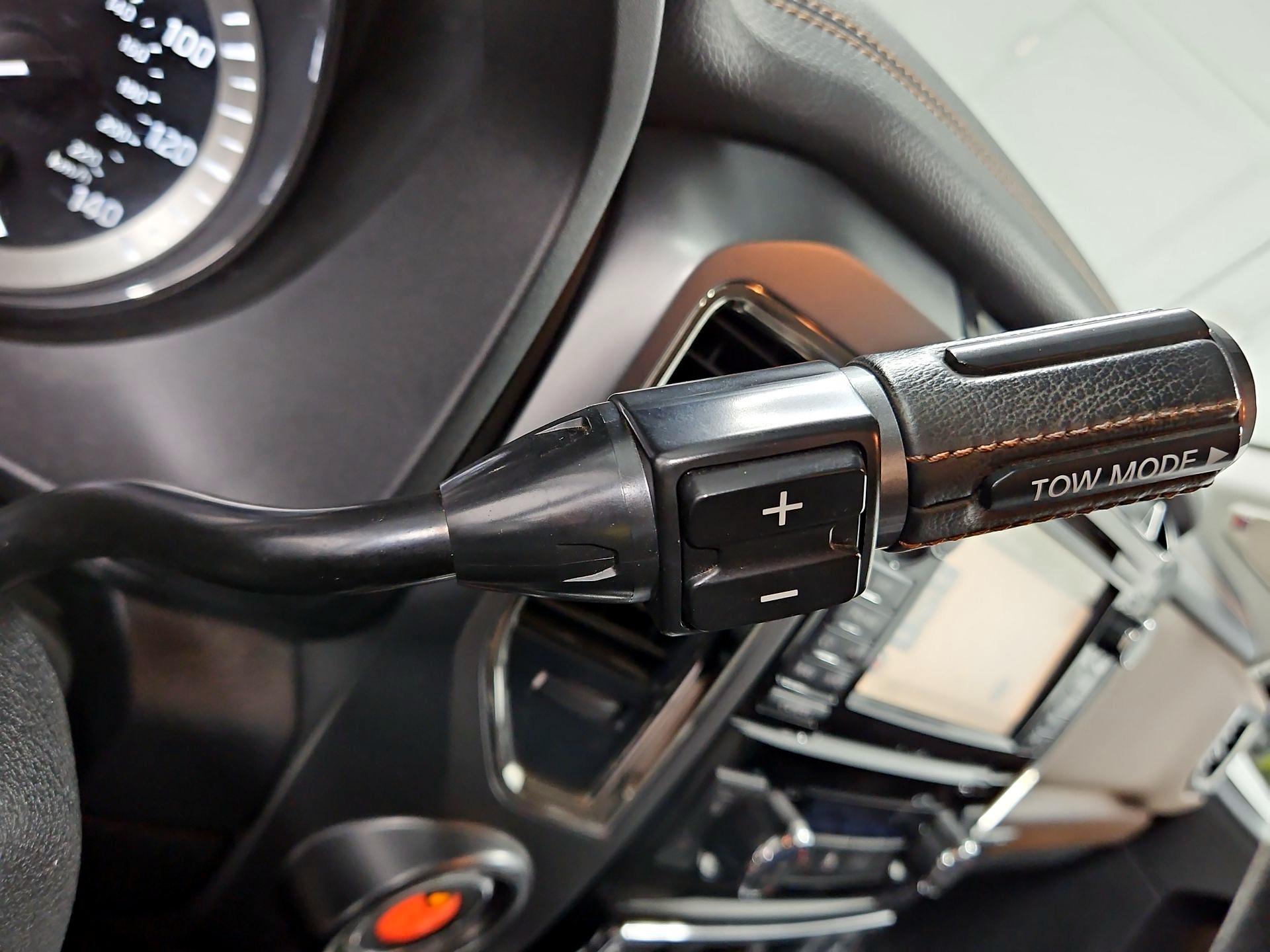 Thumbnail: 2018 Nissan Titan - 18