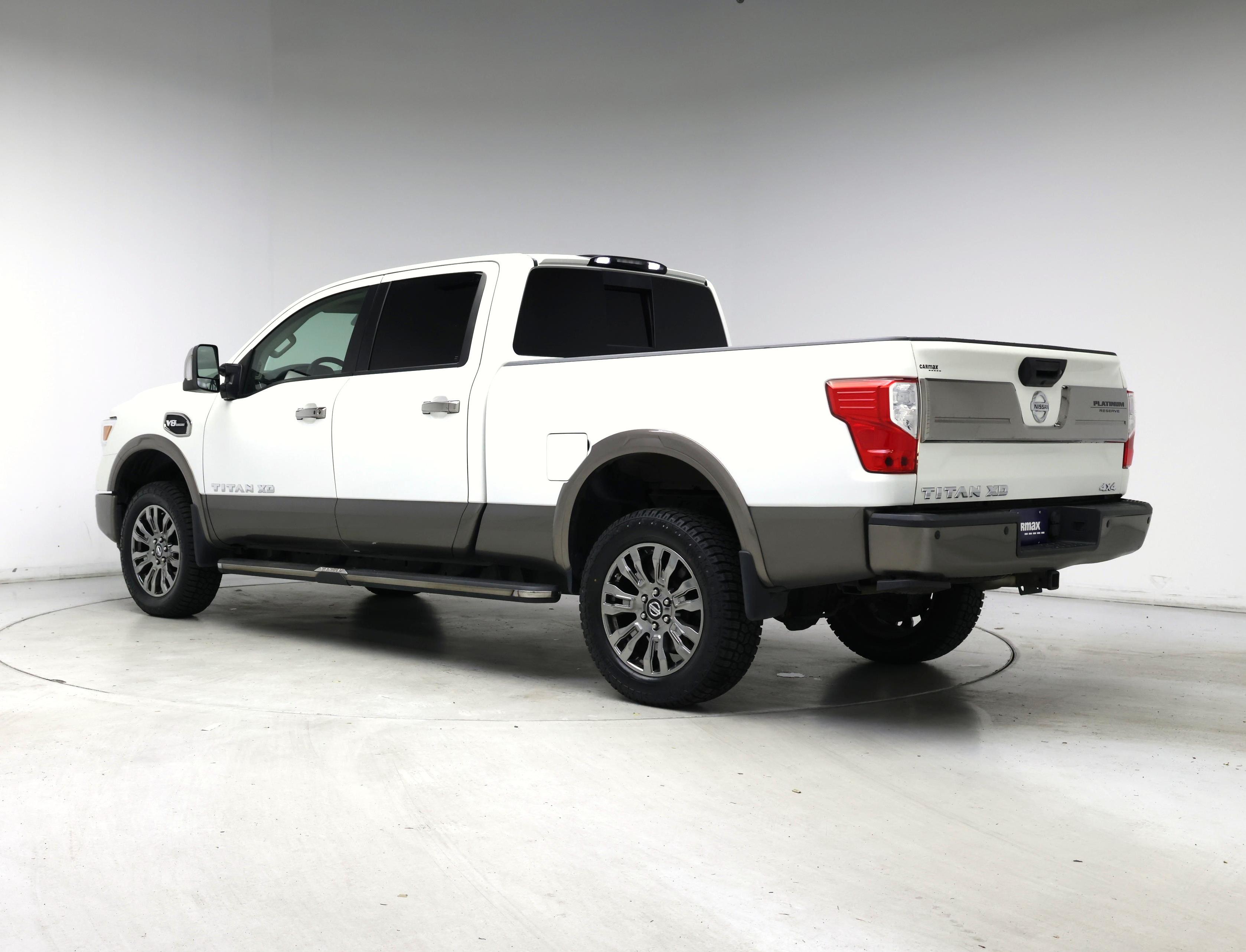 Thumbnail: 2018 Nissan Titan - 2