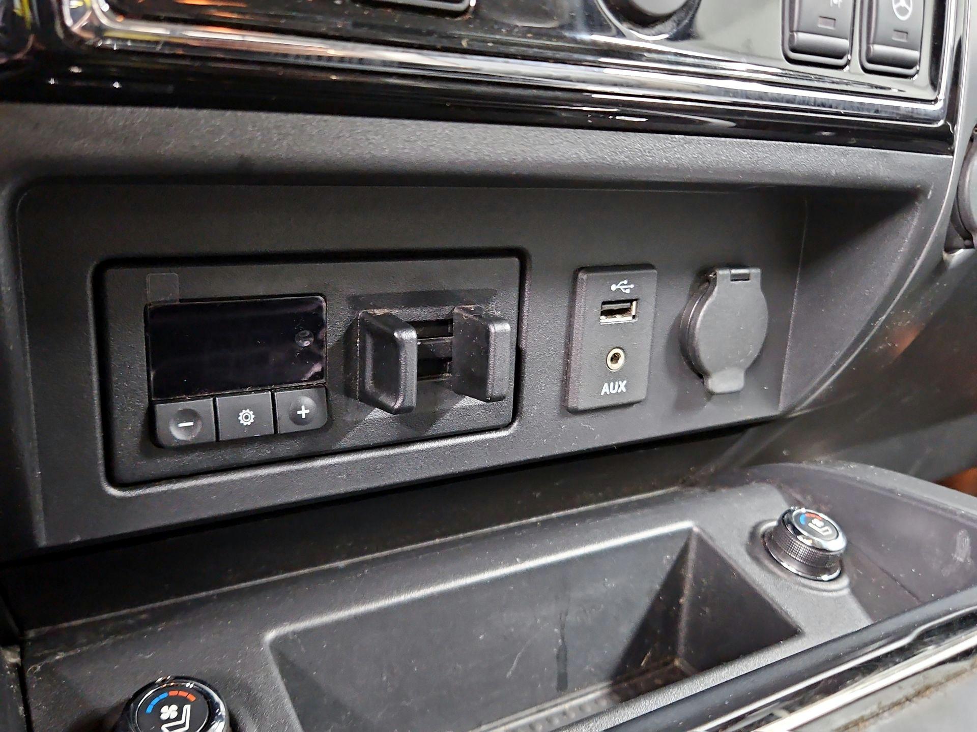 Thumbnail: 2018 Nissan Titan - 19