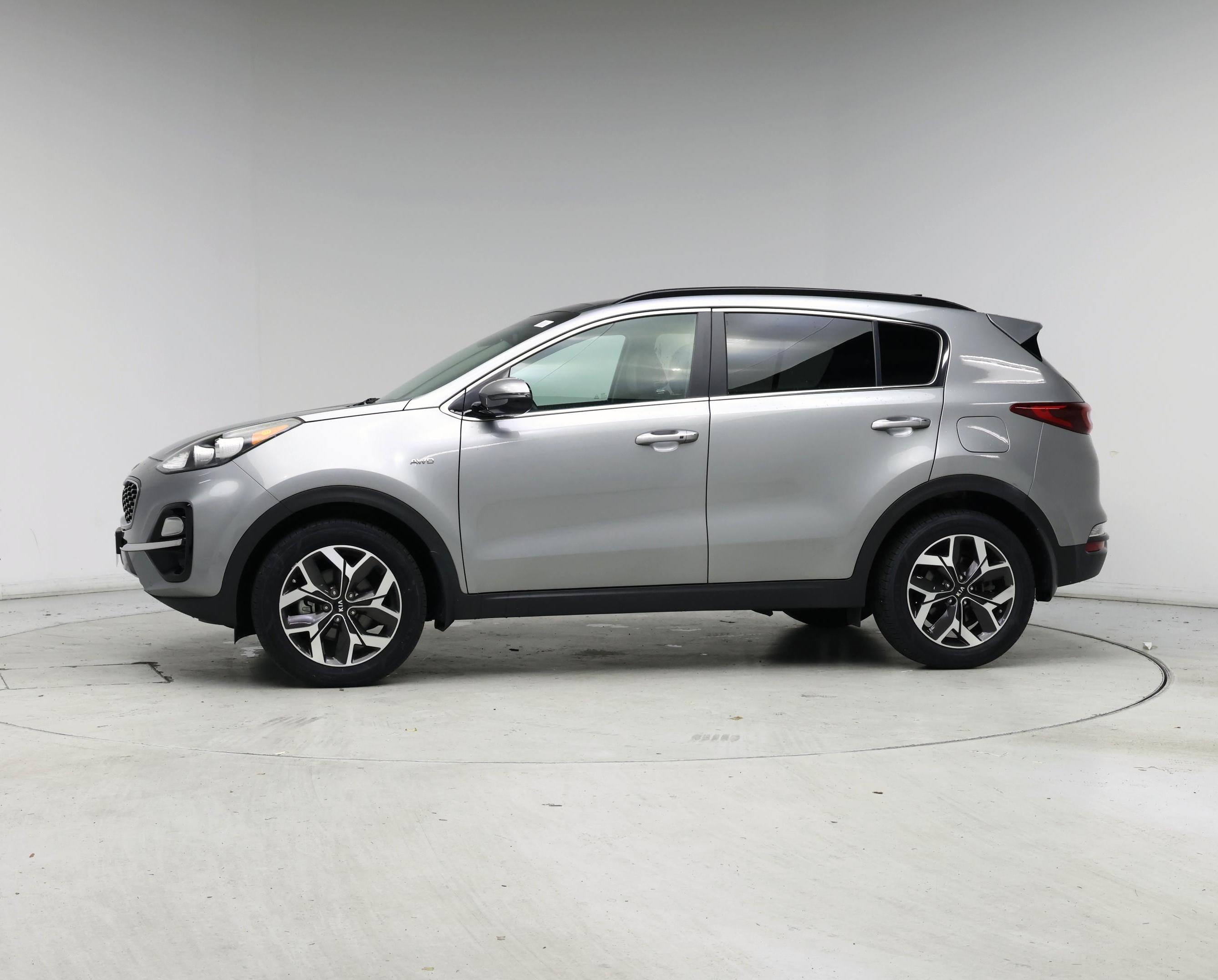 Thumbnail: 2020 Kia Sportage - 3