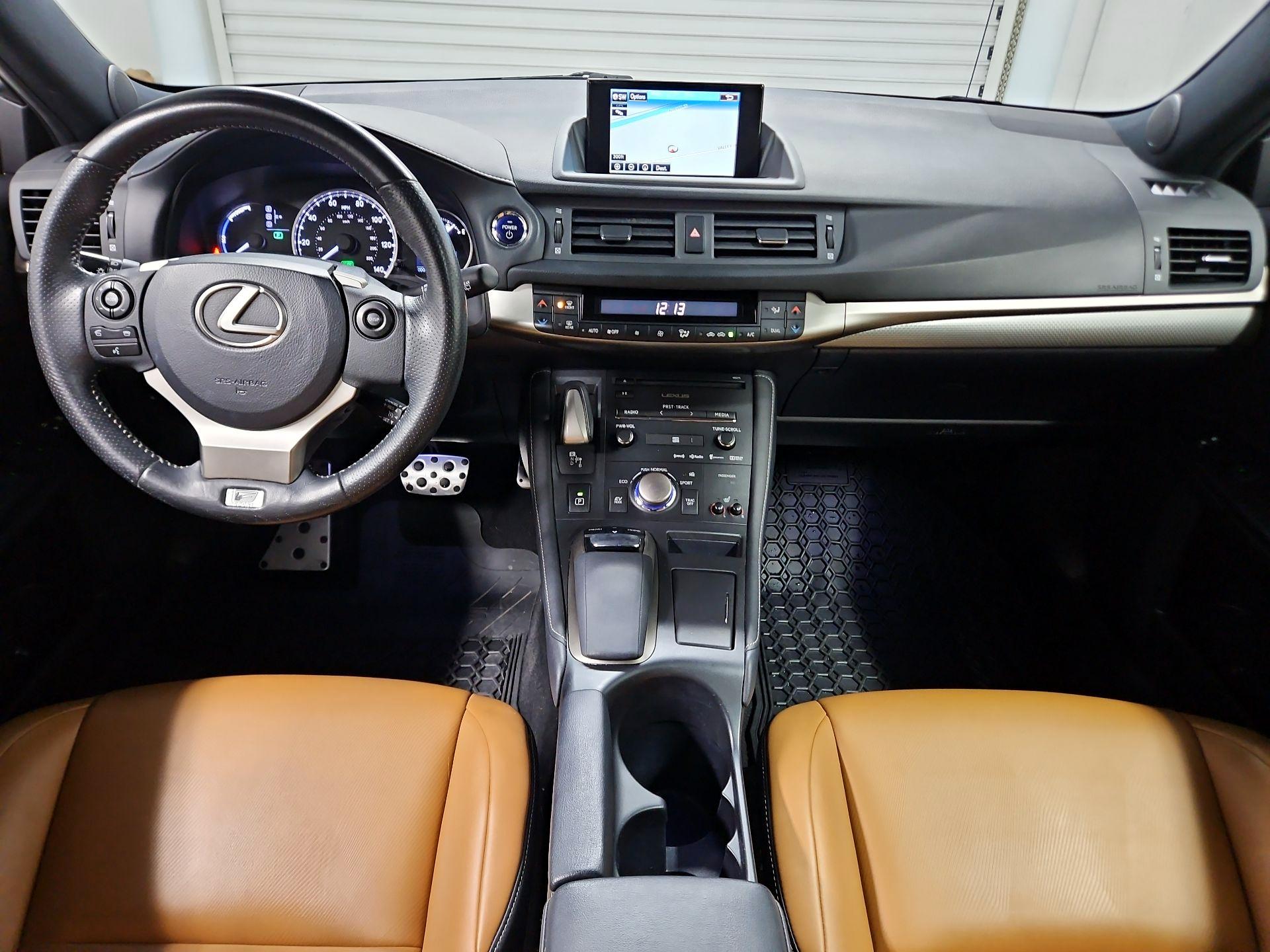 Thumbnail: 2014 Lexus CT - 9
