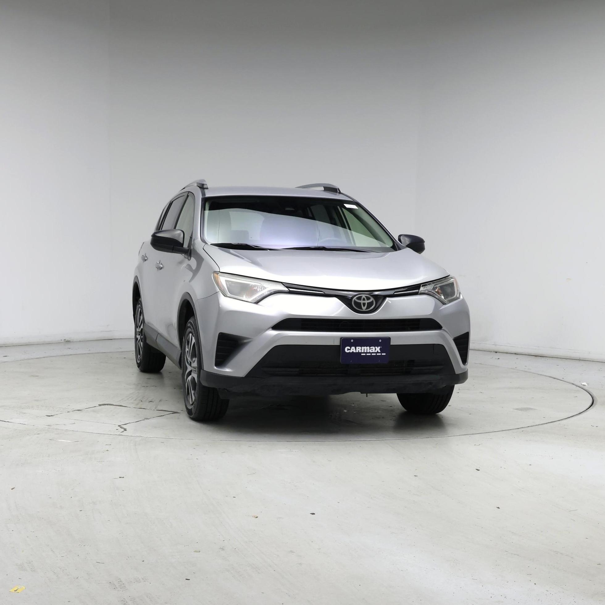 Thumbnail: 2018 Toyota RAV4 - 5