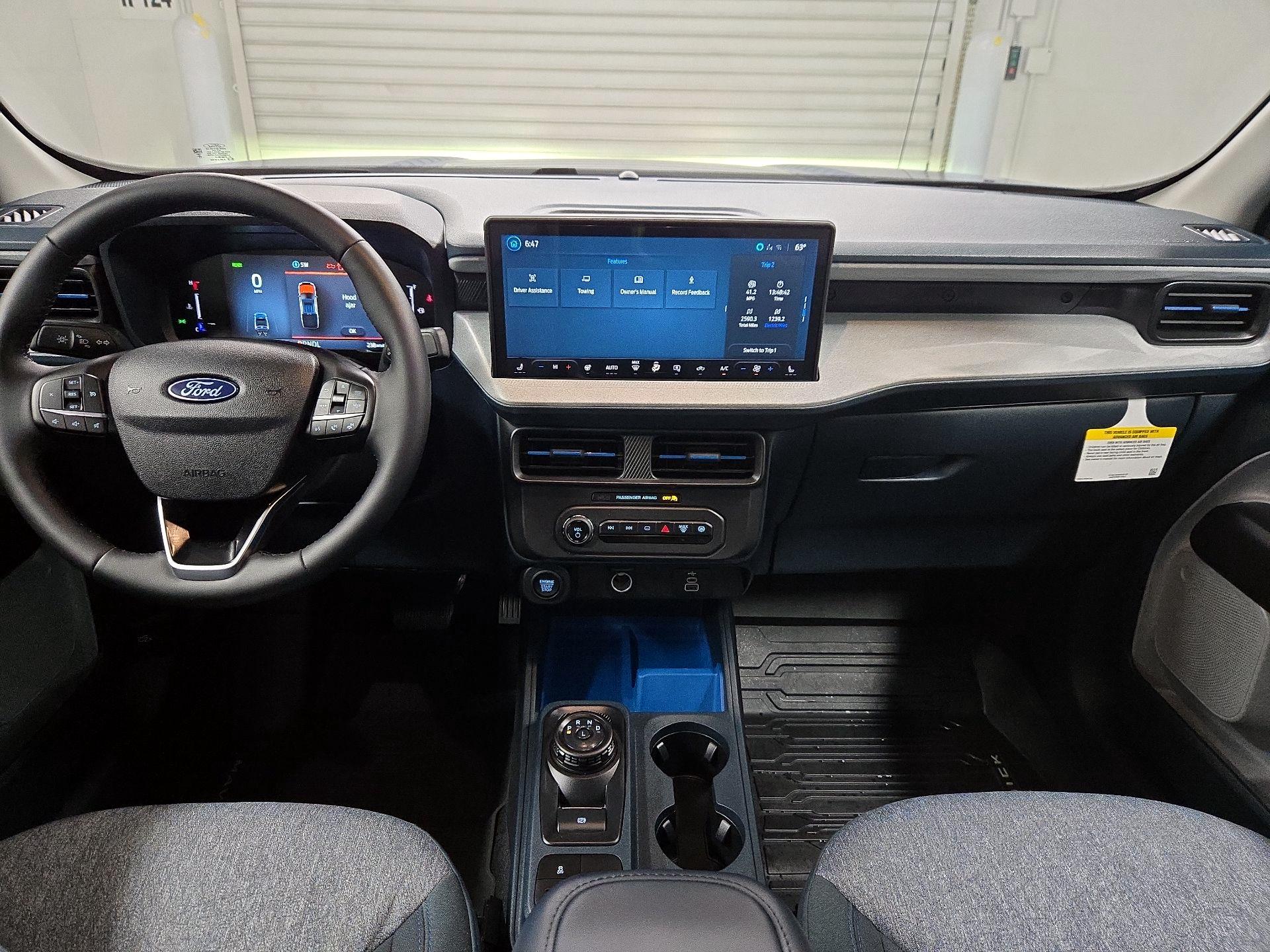 Thumbnail: 2025 Ford Maverick - 9