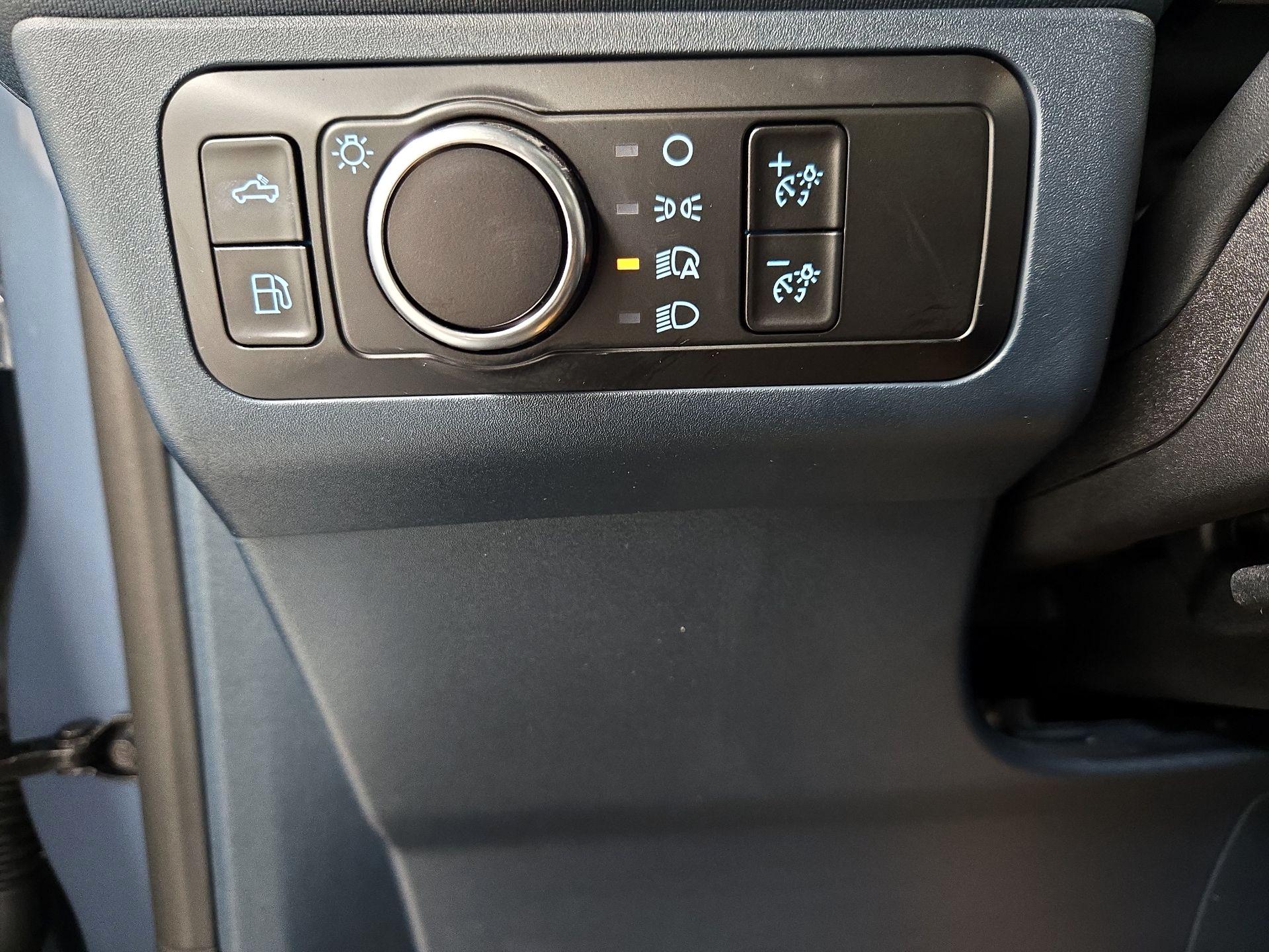 Thumbnail: 2025 Ford Maverick - 13