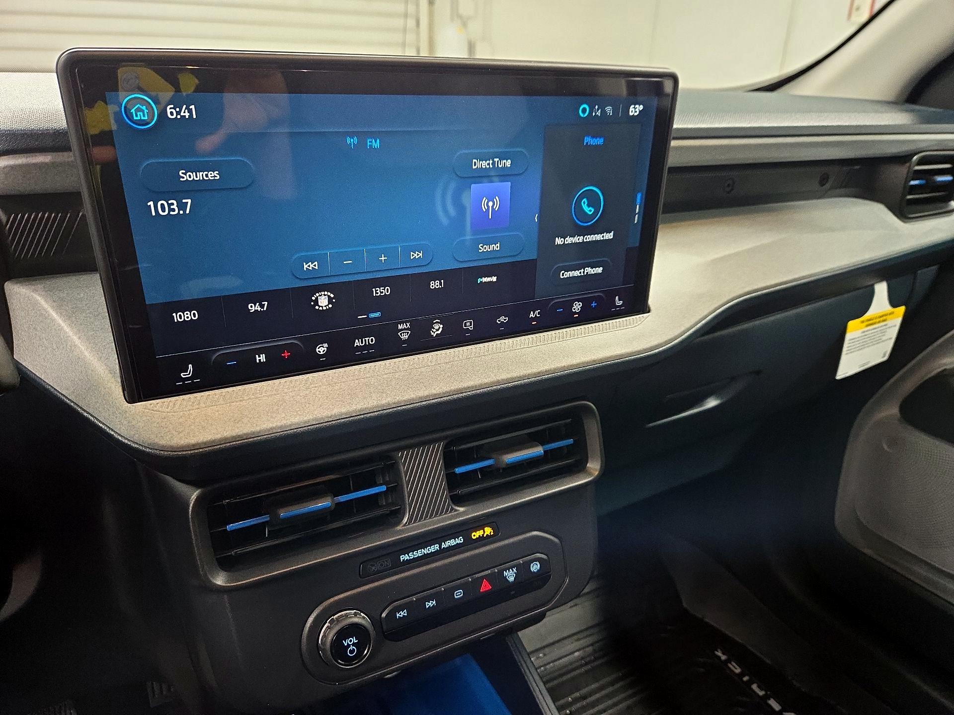 Thumbnail: 2025 Ford Maverick - 15