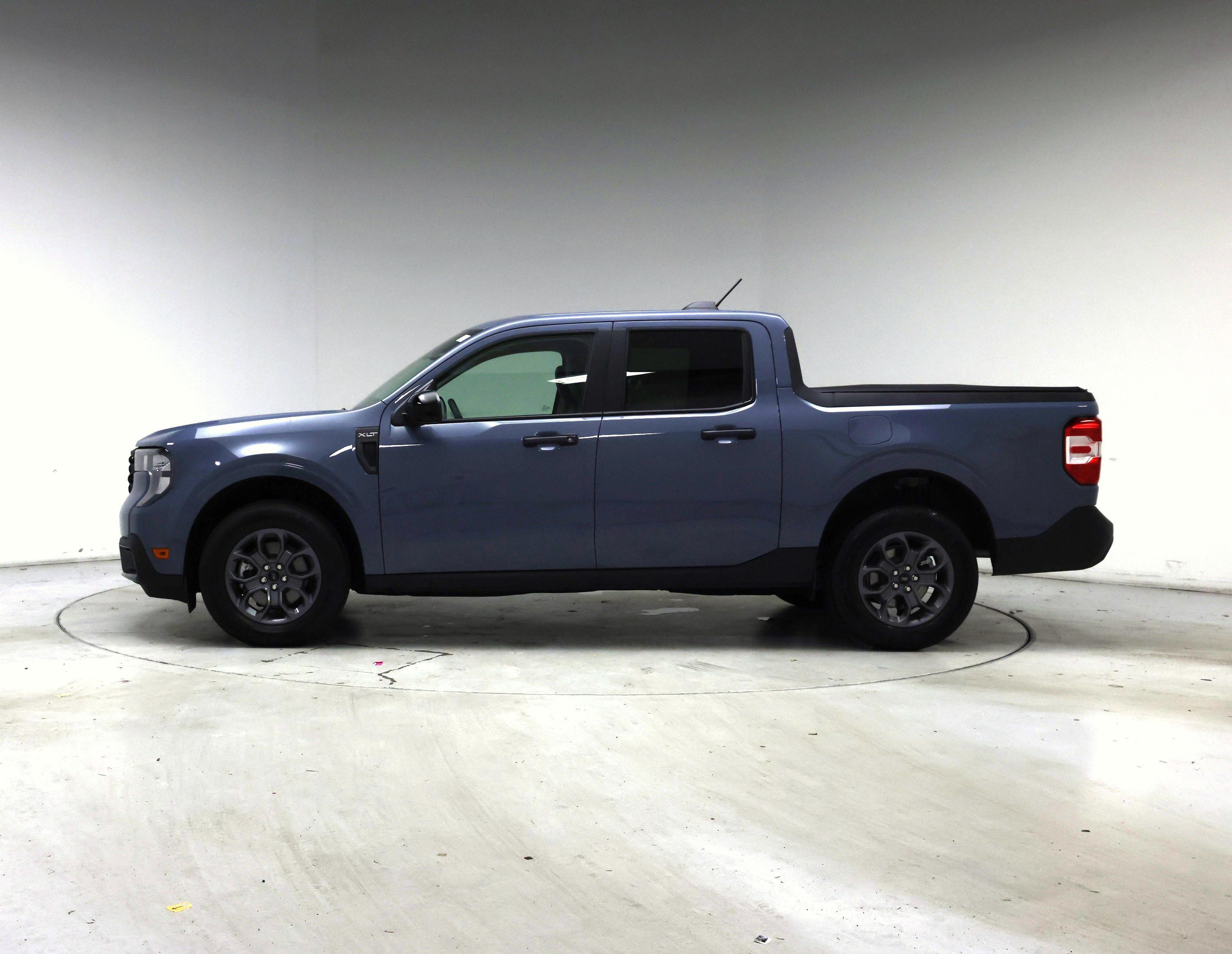 Thumbnail: 2025 Ford Maverick - 3