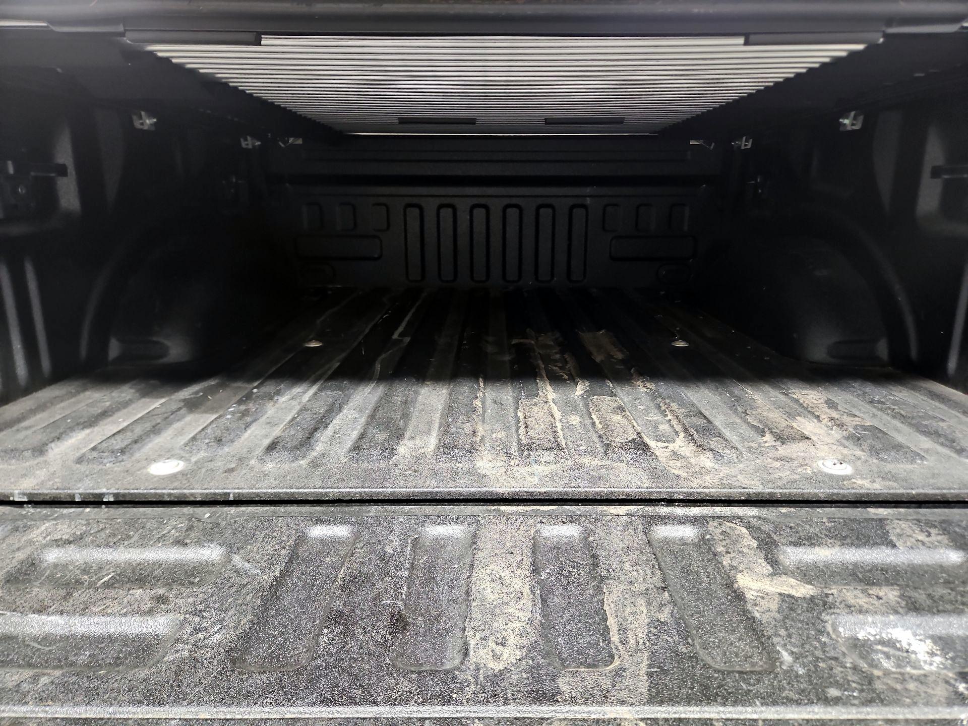 Thumbnail: 2017 Ford F-150 - 20