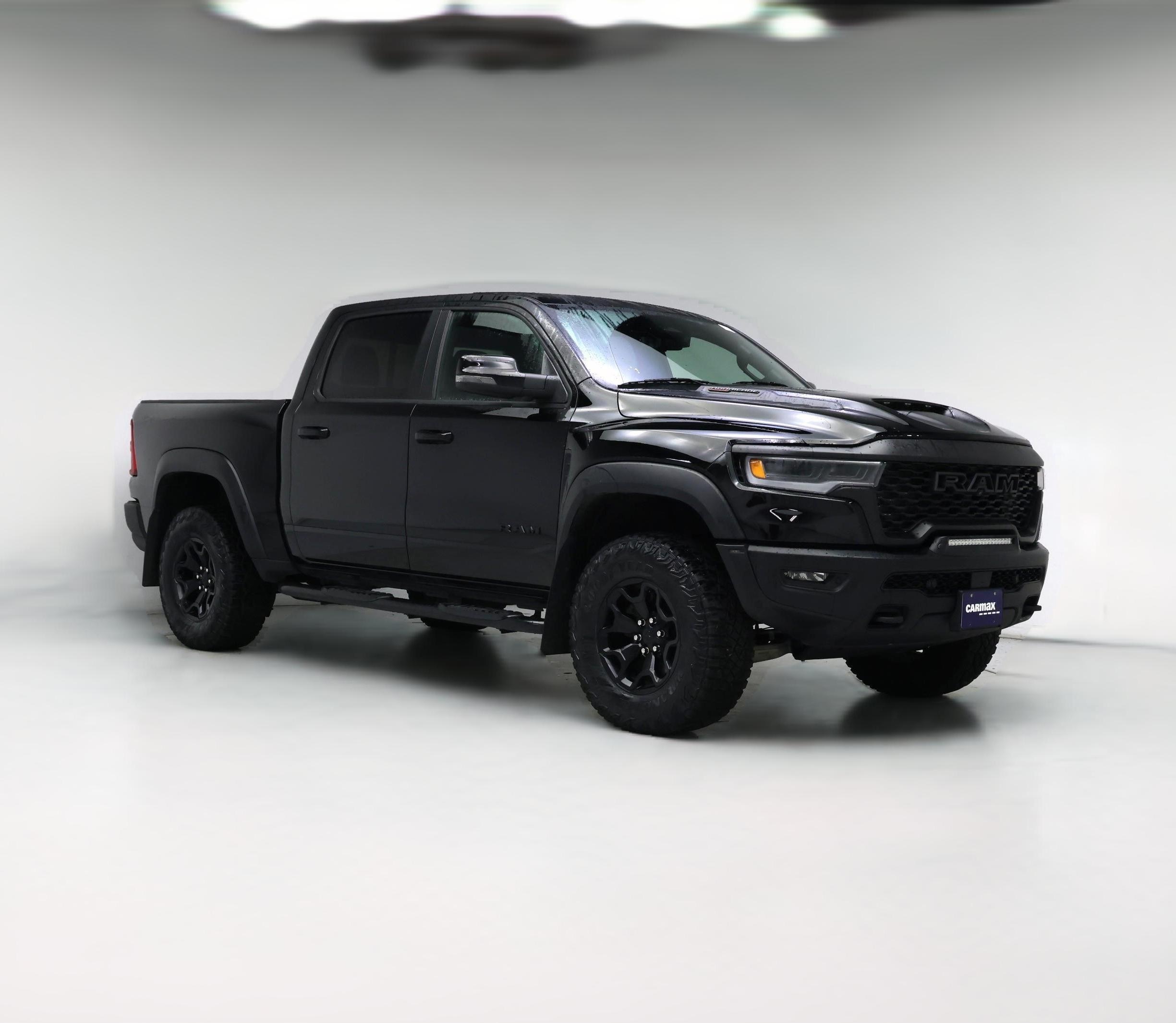 Thumbnail: 2025 RAM 1500 - 1