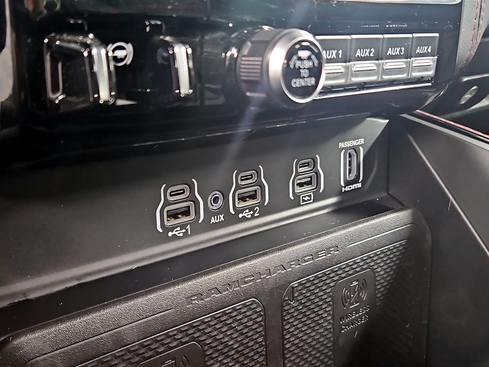 Thumbnail: 2025 RAM 1500 - 19