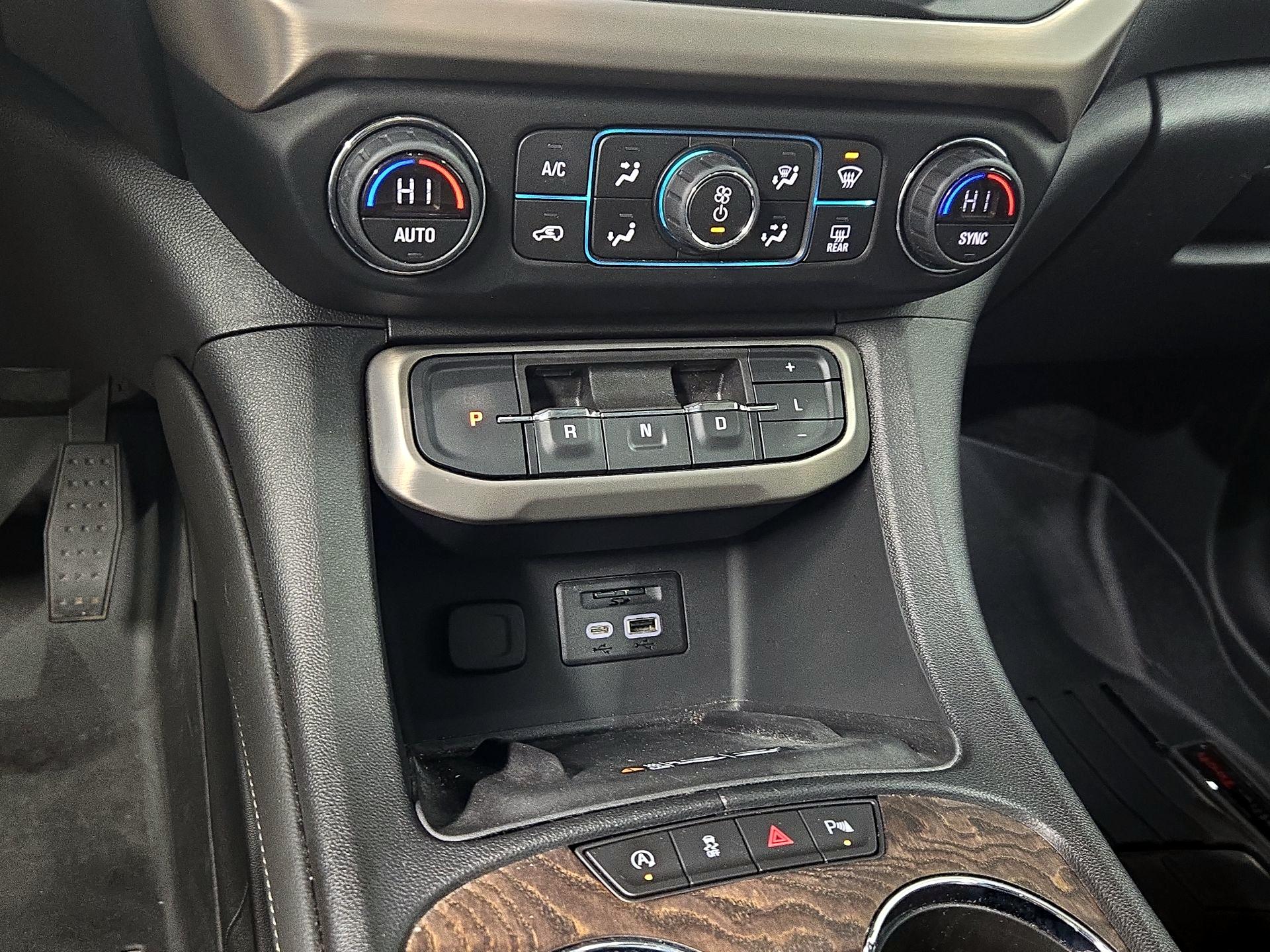 Thumbnail: 2021 GMC Acadia - 19