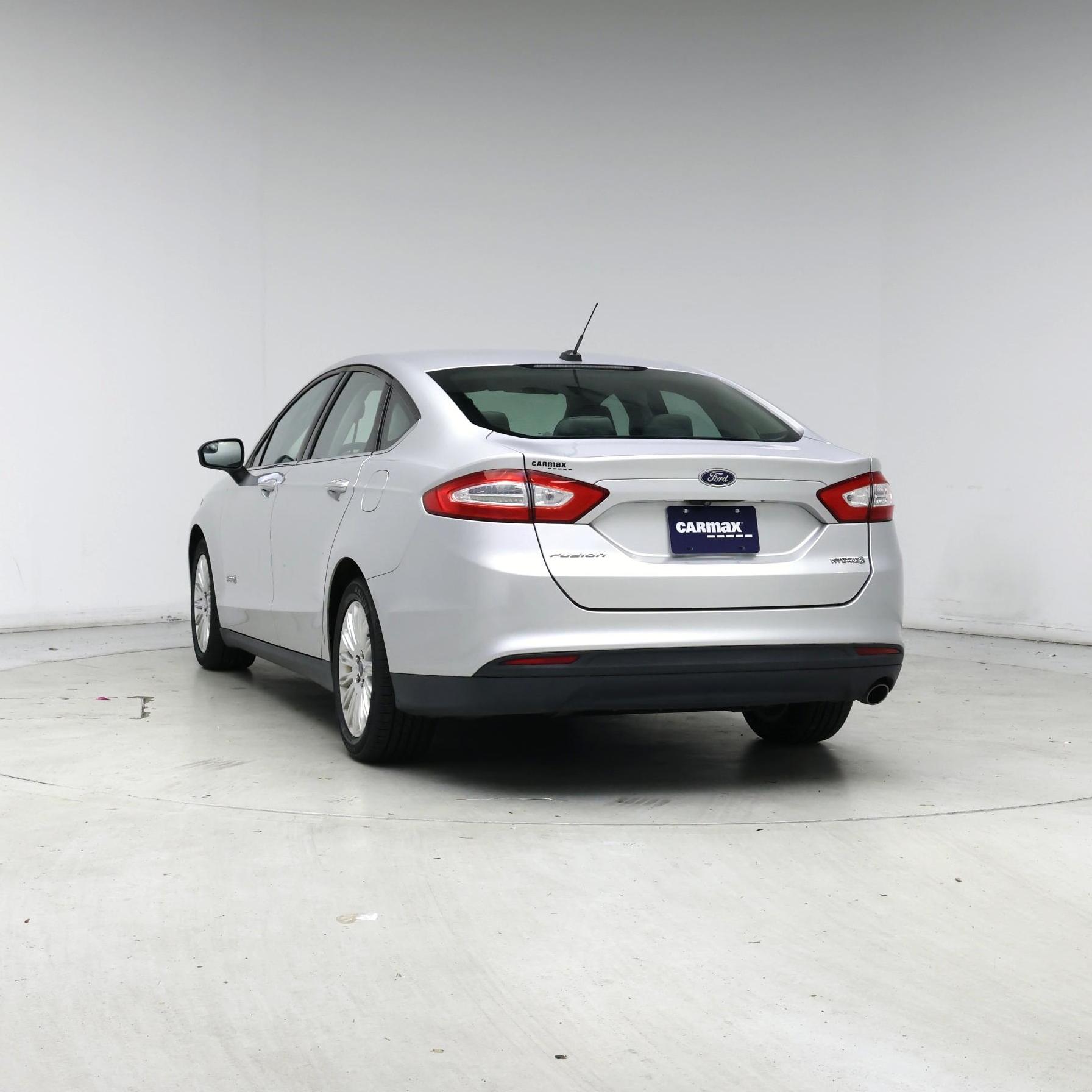 Thumbnail: 2016 Ford Fusion - 6