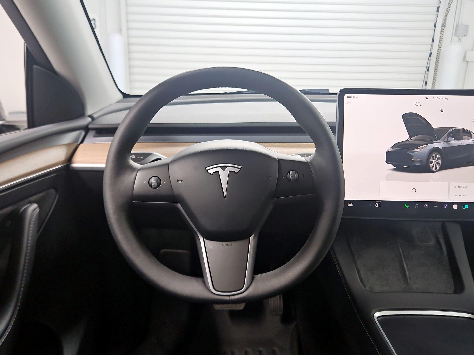 Thumbnail: 2024 Tesla Model Y - 10