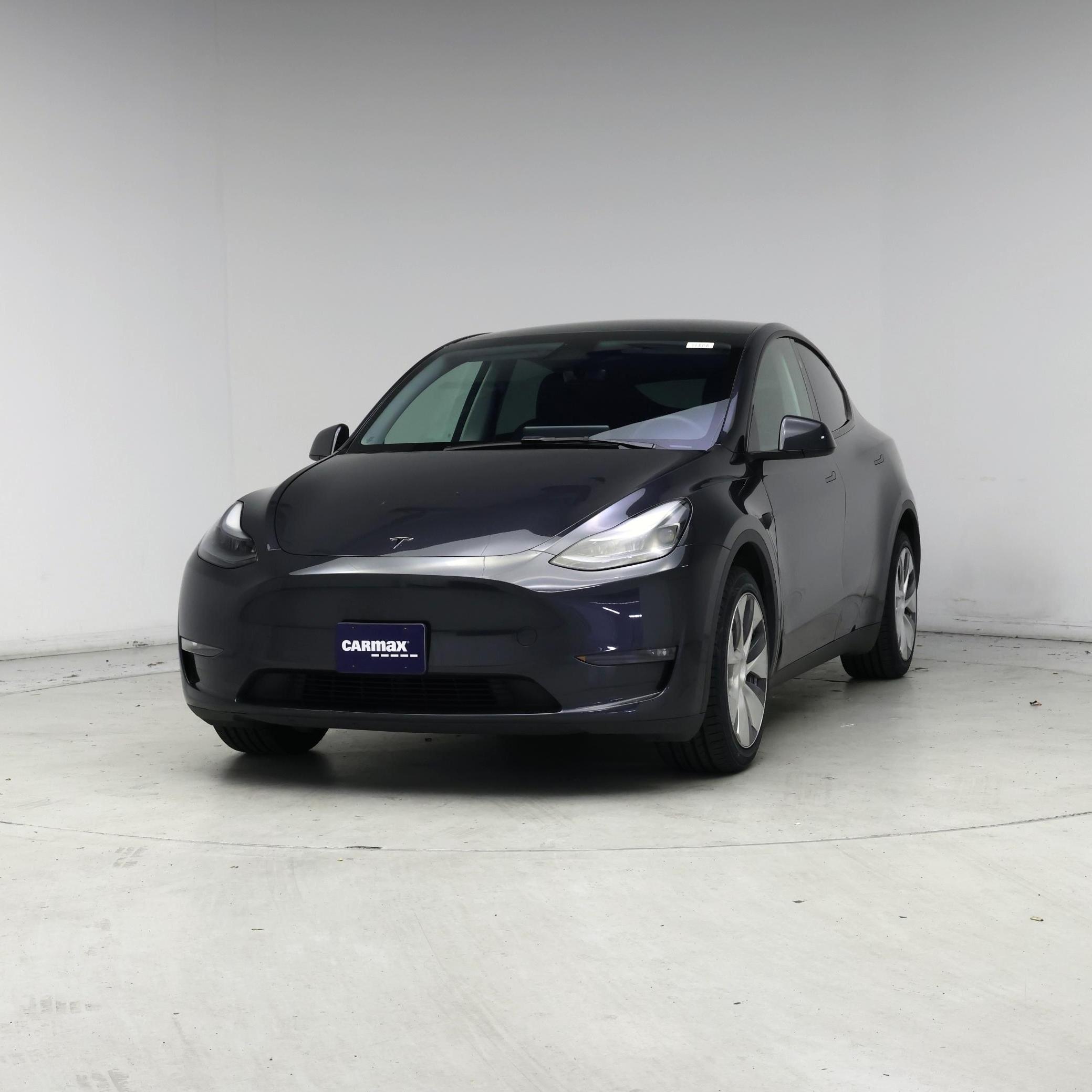 Thumbnail: 2024 Tesla Model Y - 4