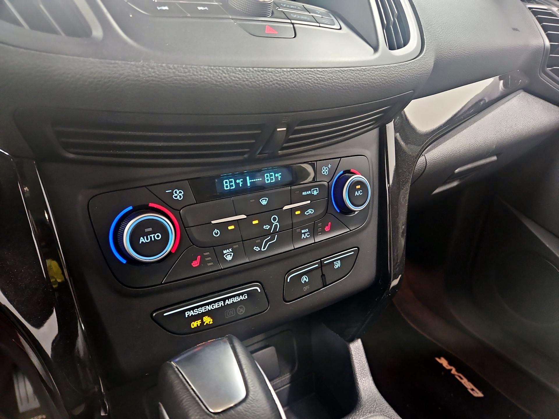 Thumbnail: 2019 Ford Escape - 16