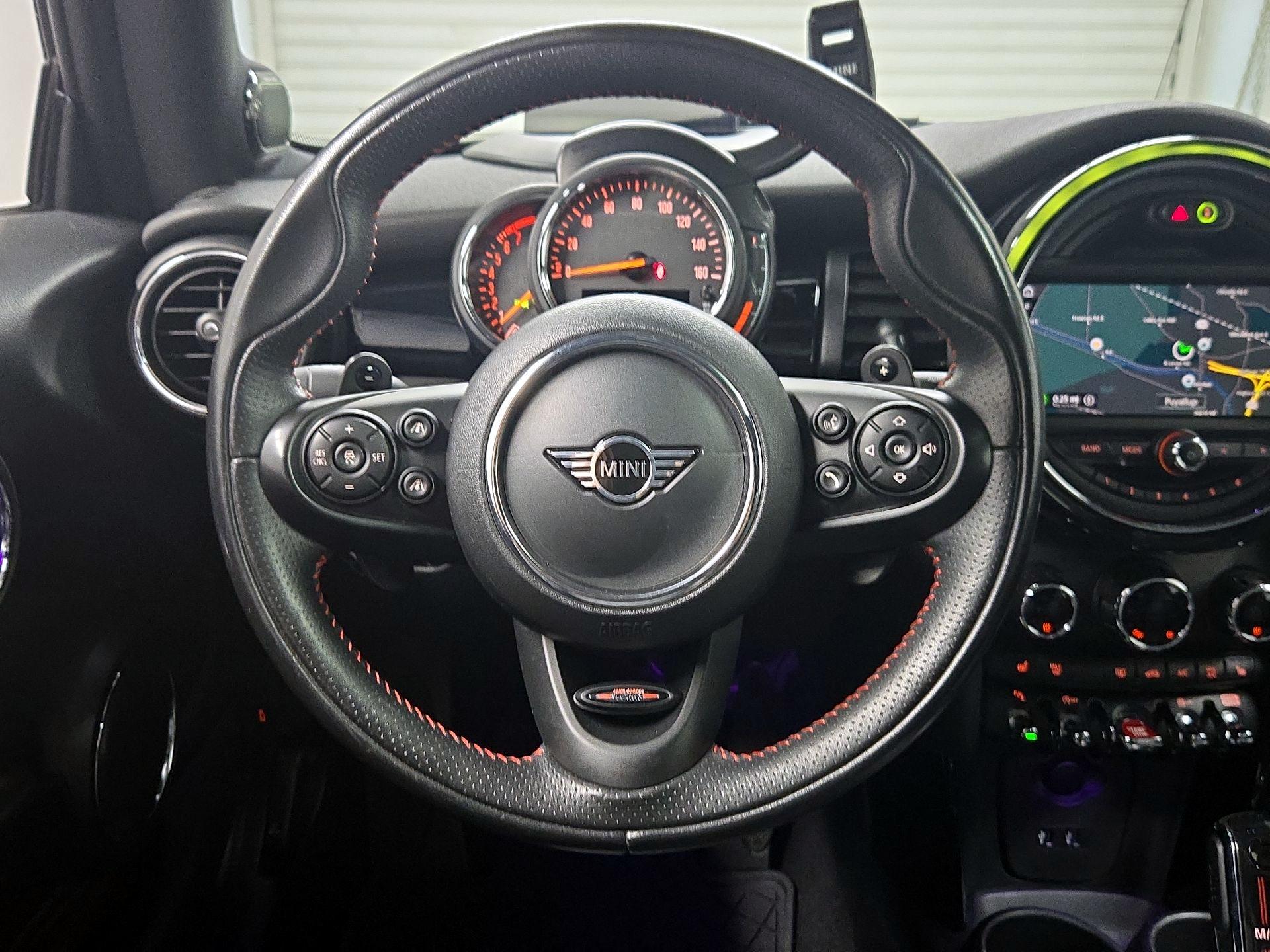 Thumbnail: 2020 MINI Cooper Hardtop - 10