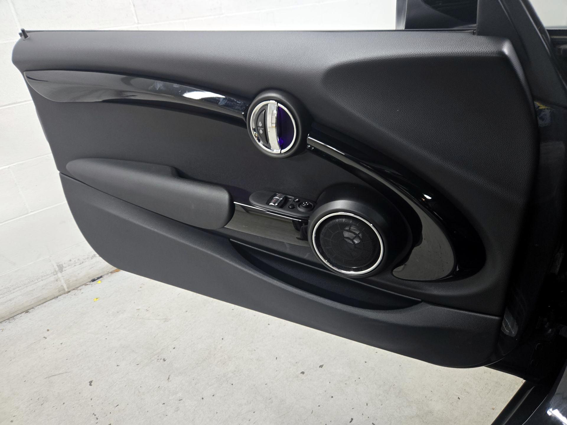 Thumbnail: 2020 MINI Cooper Hardtop - 12