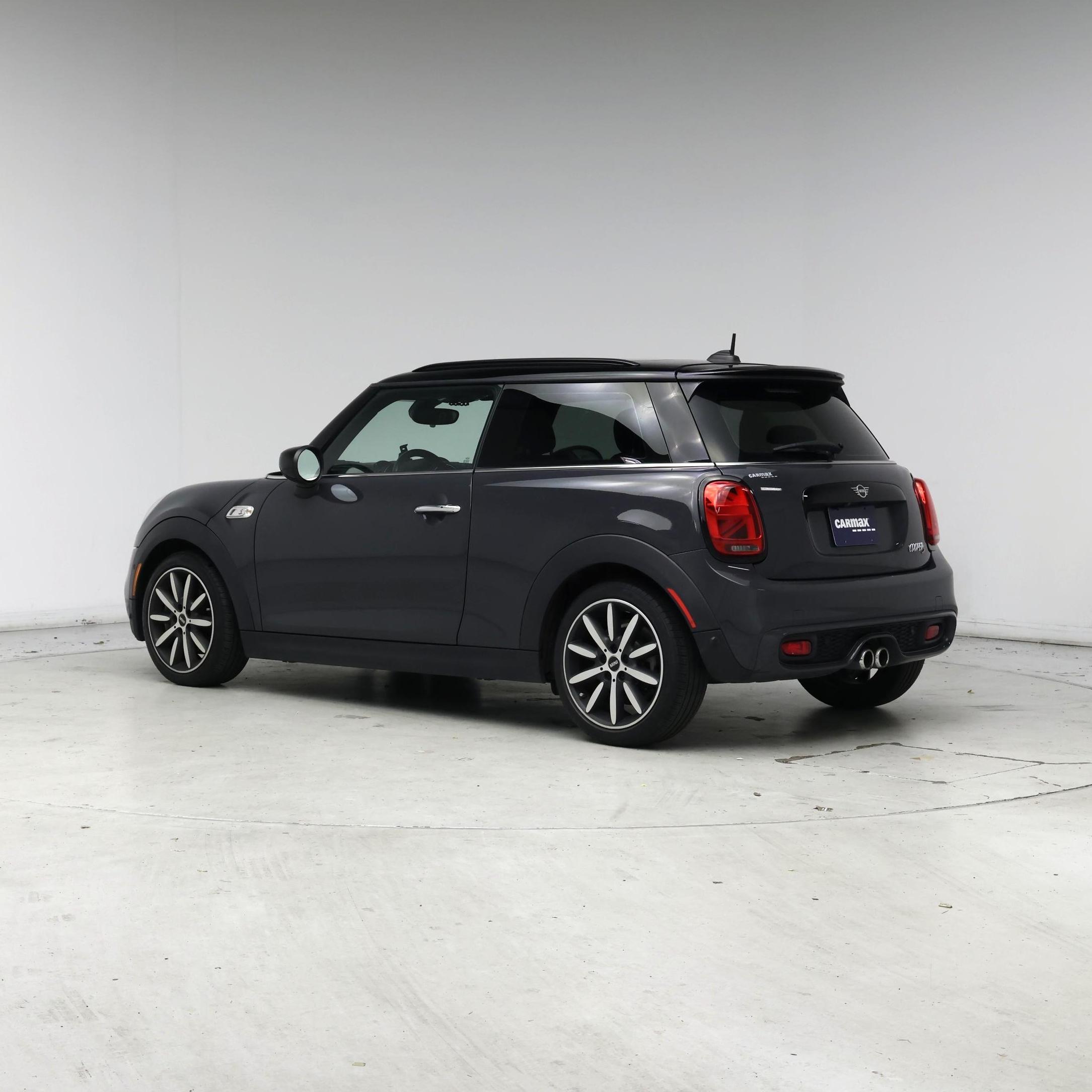 Thumbnail: 2020 MINI Cooper Hardtop - 3