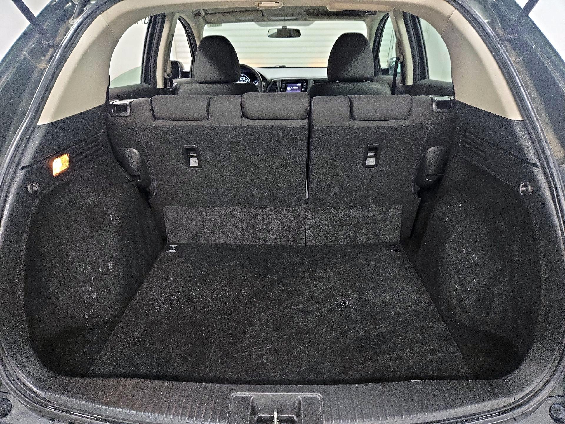 Thumbnail: 2016 Honda HR-V - 20