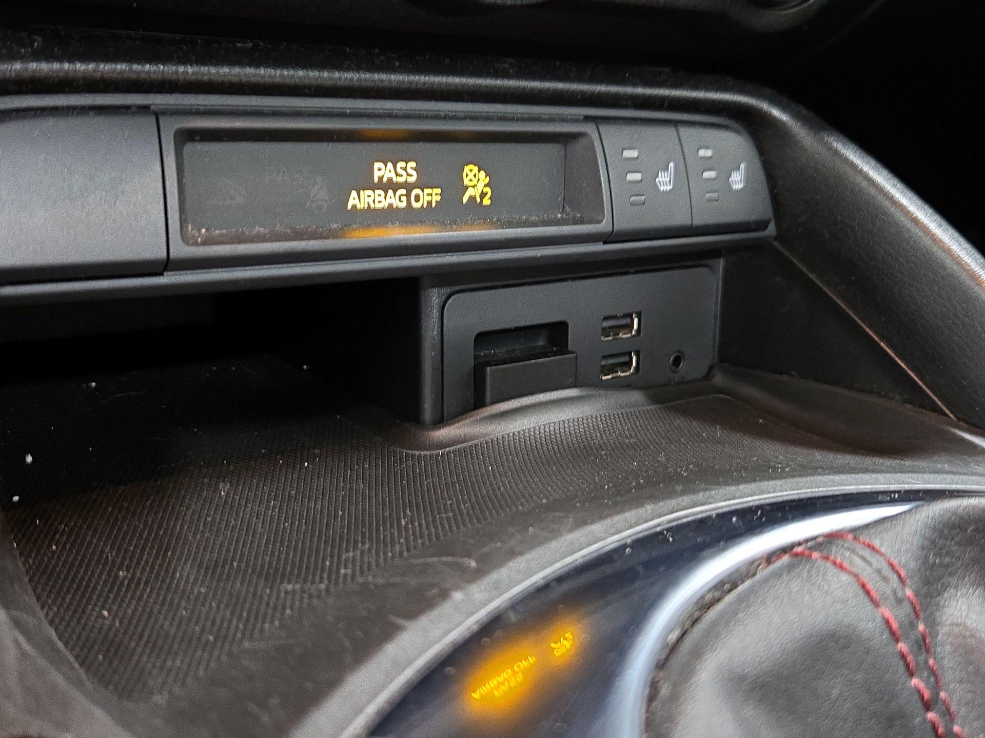 Thumbnail: 2018 Mazda MX-5 Miata - 18