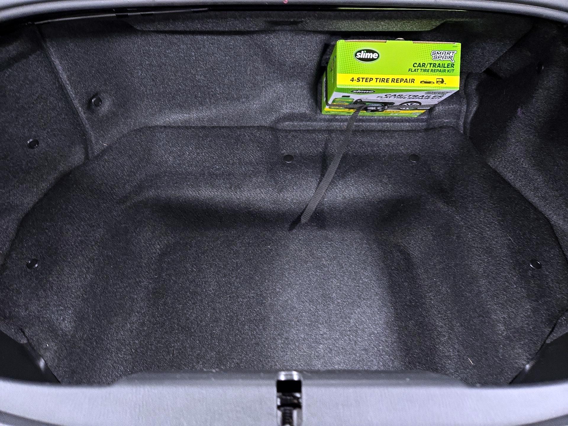 Thumbnail: 2018 Mazda MX-5 Miata - 20