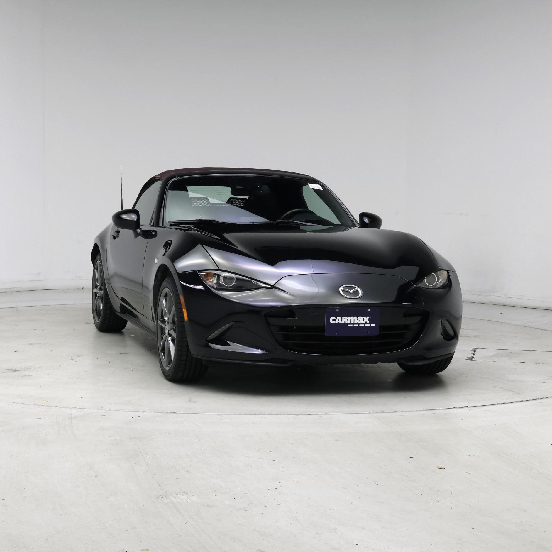 Thumbnail: 2018 Mazda MX-5 Miata - 5