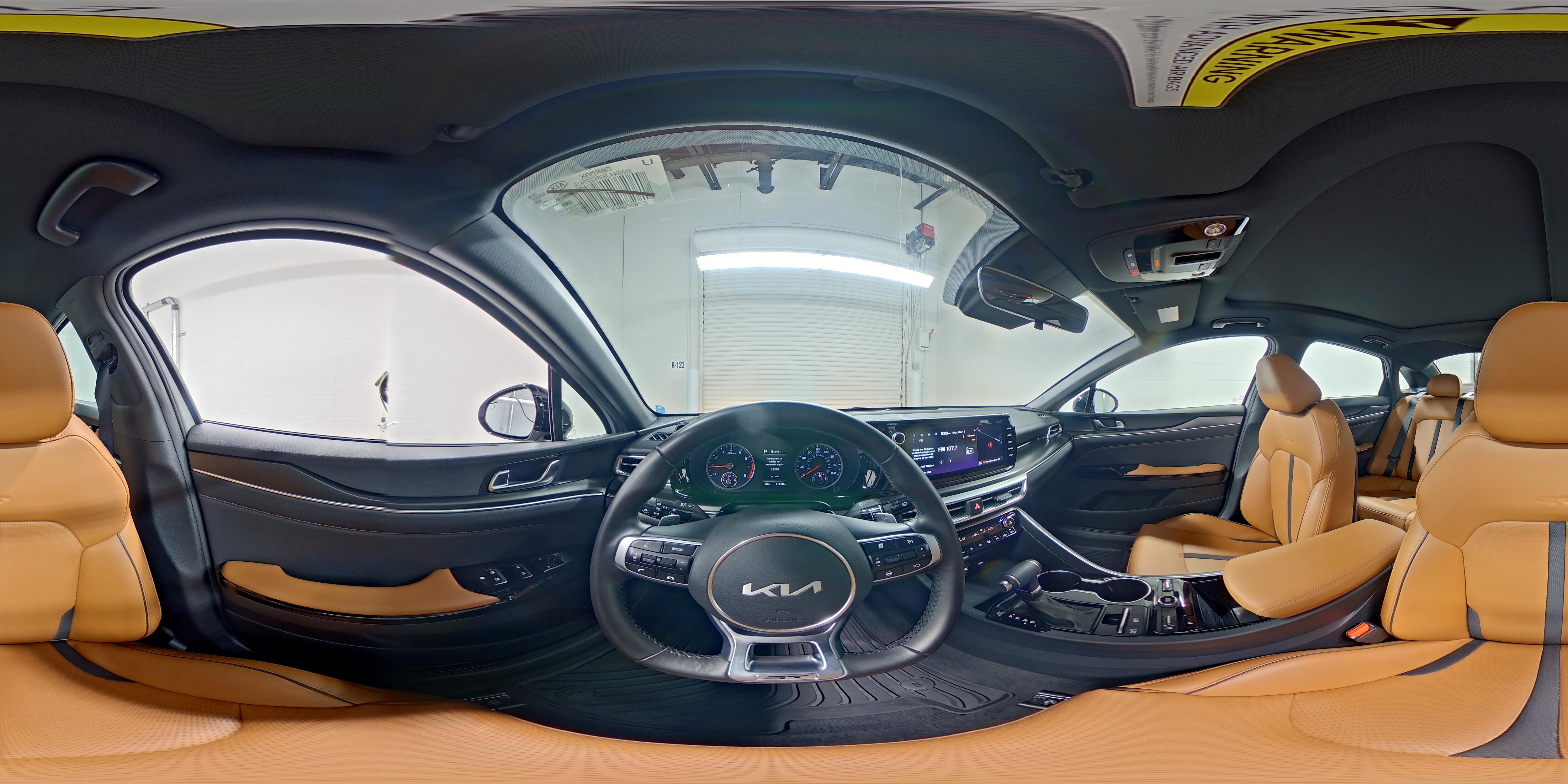2023 Kia K5 GT - Photo 28
