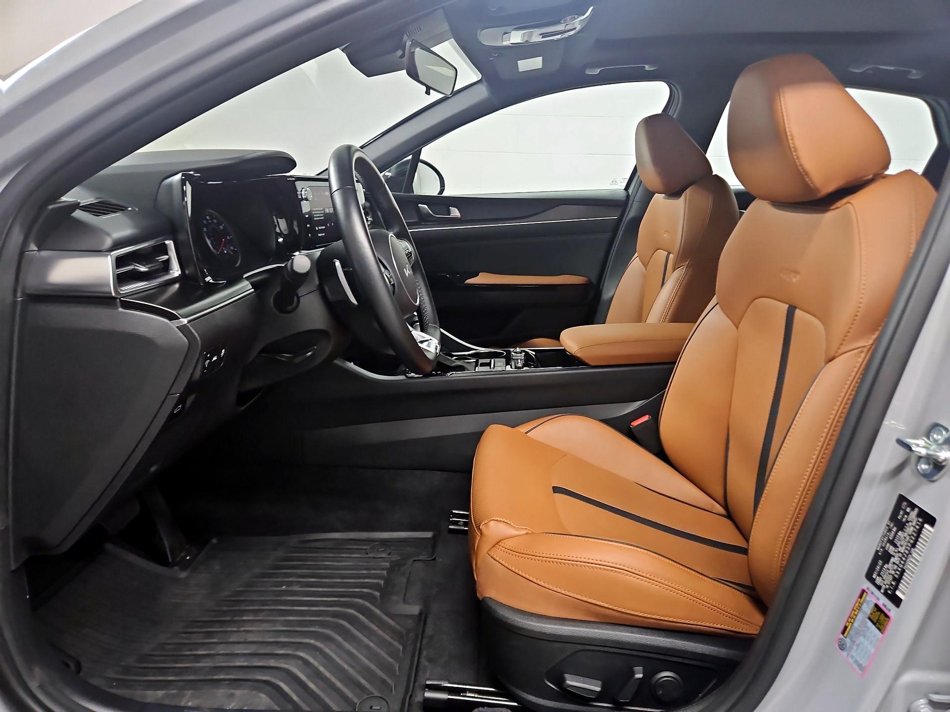 Thumbnail: 2023 Kia K5 - 11