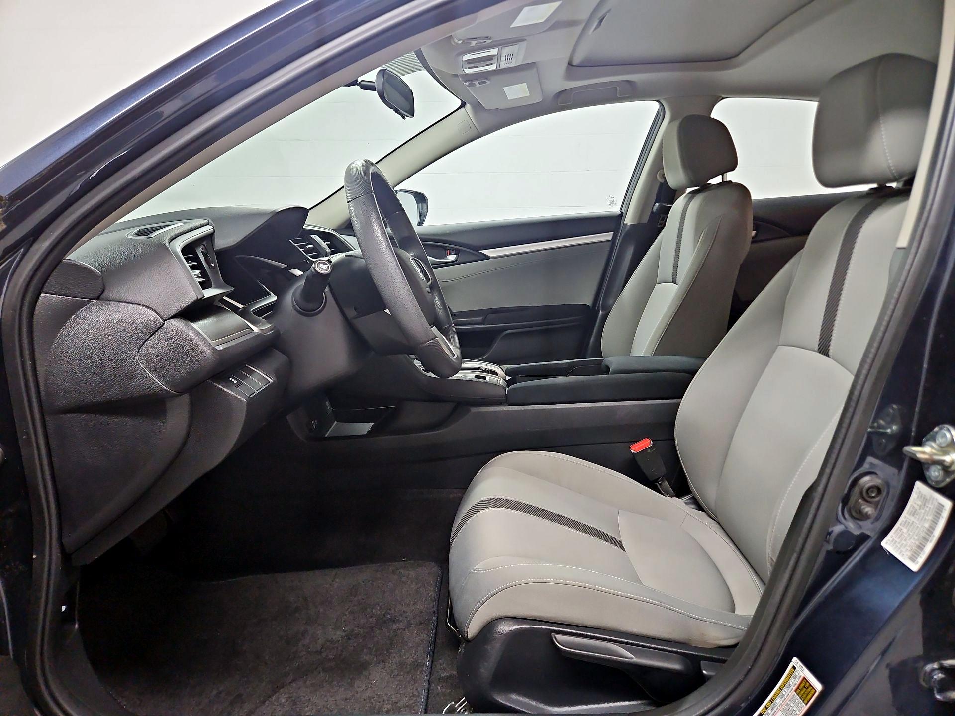 Thumbnail: 2017 Honda Civic - 11