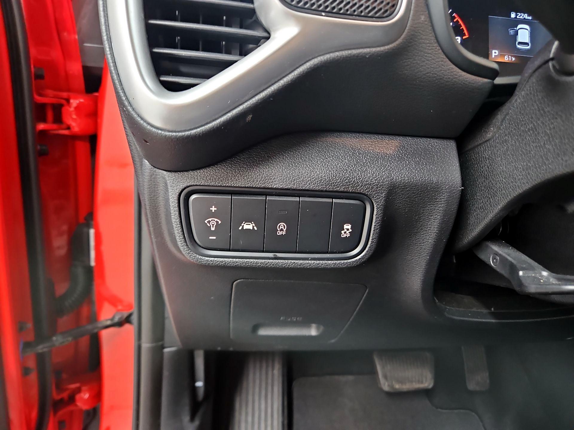 Thumbnail: 2020 Kia Soul - 13