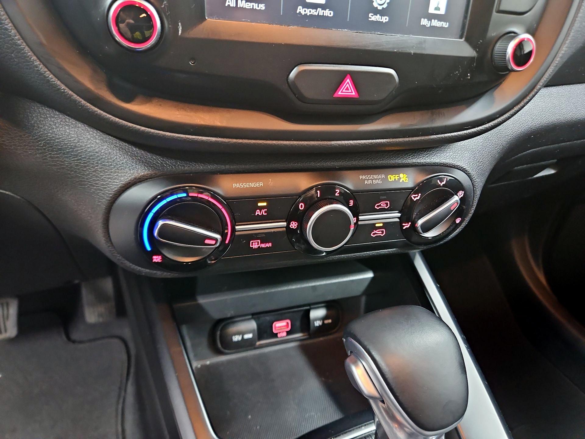 Thumbnail: 2020 Kia Soul - 16