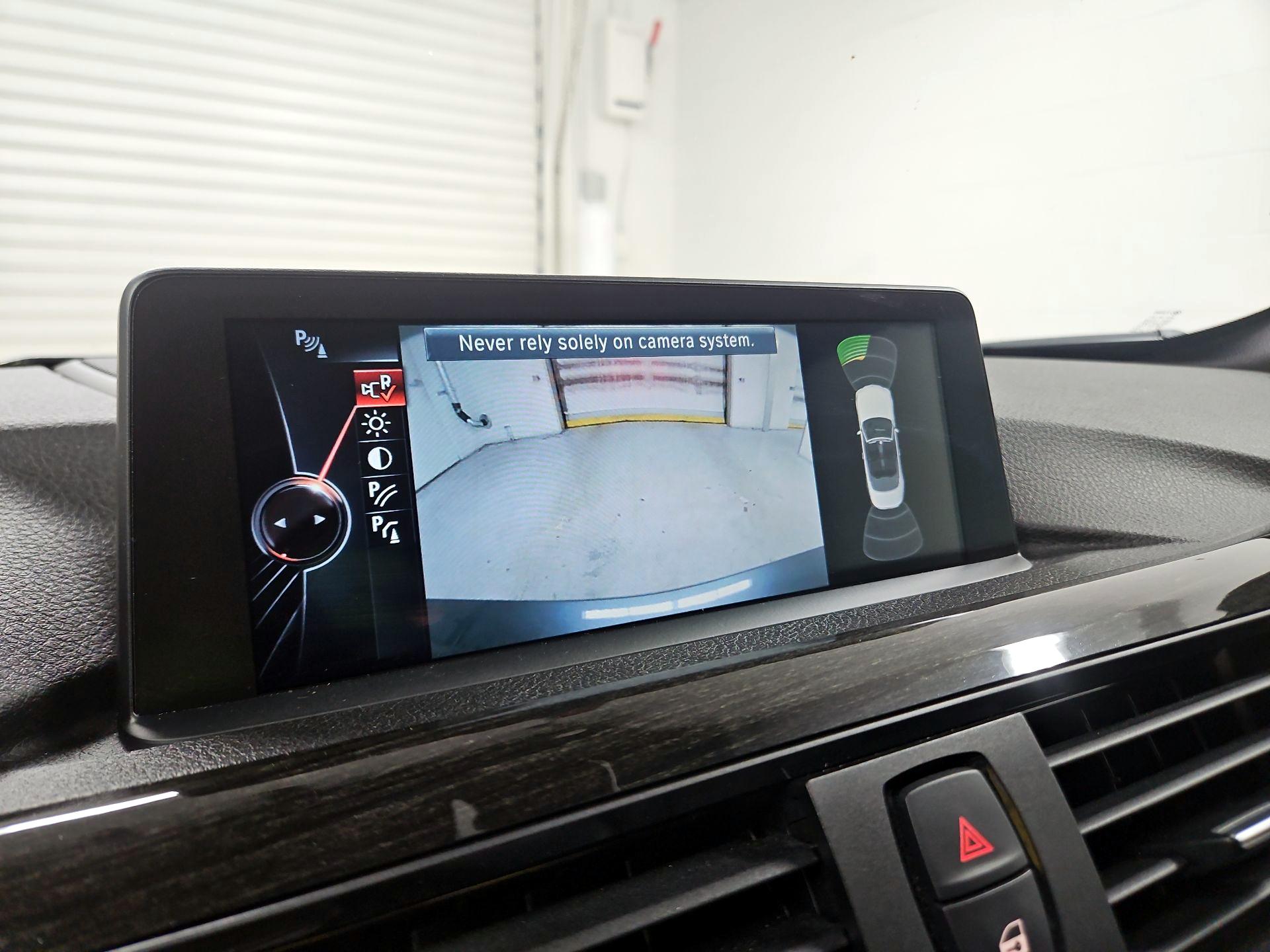 Thumbnail: 2015 BMW 4 Series - 15