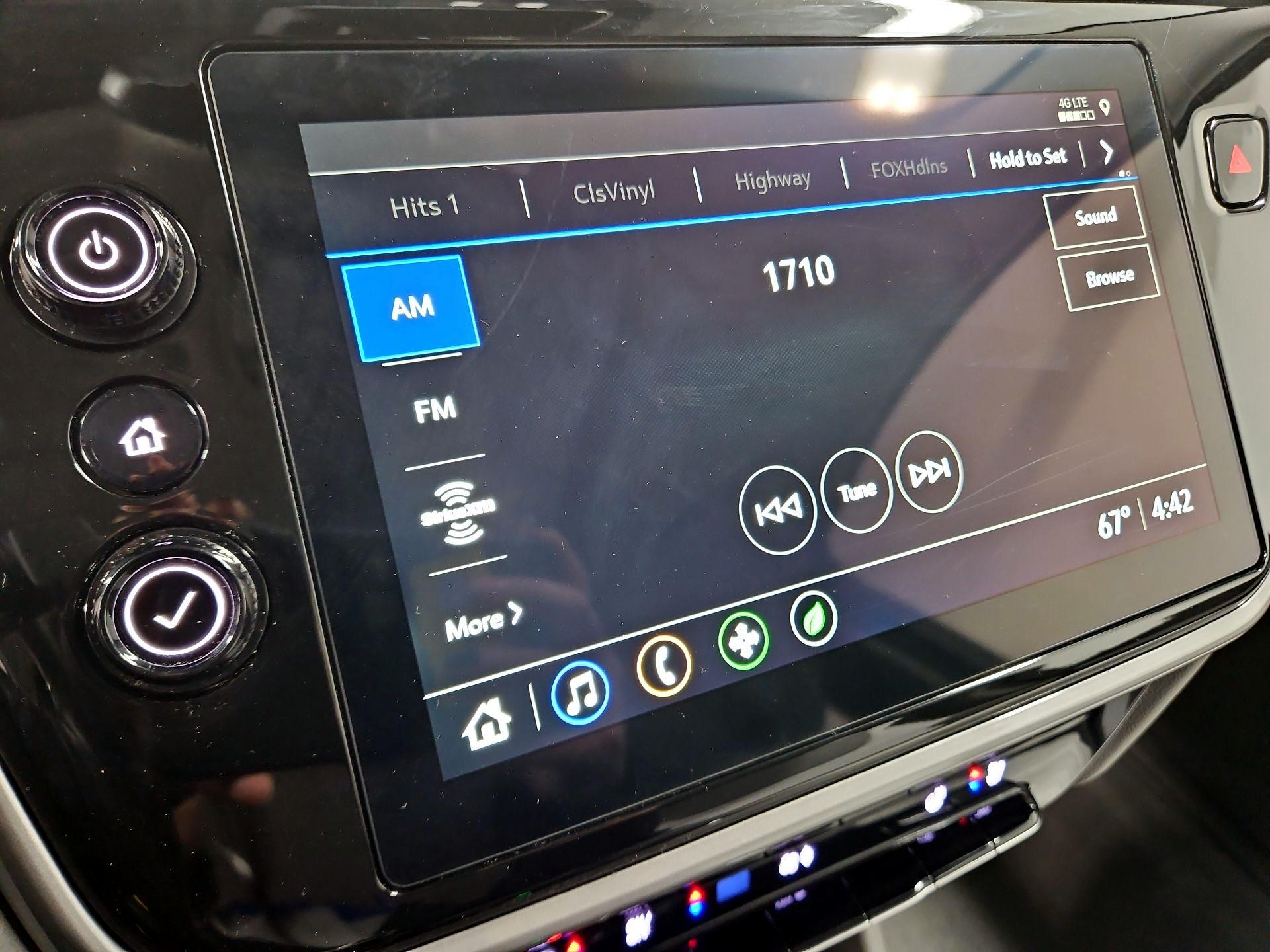 Thumbnail: 2023 Chevrolet Bolt EUV - 15