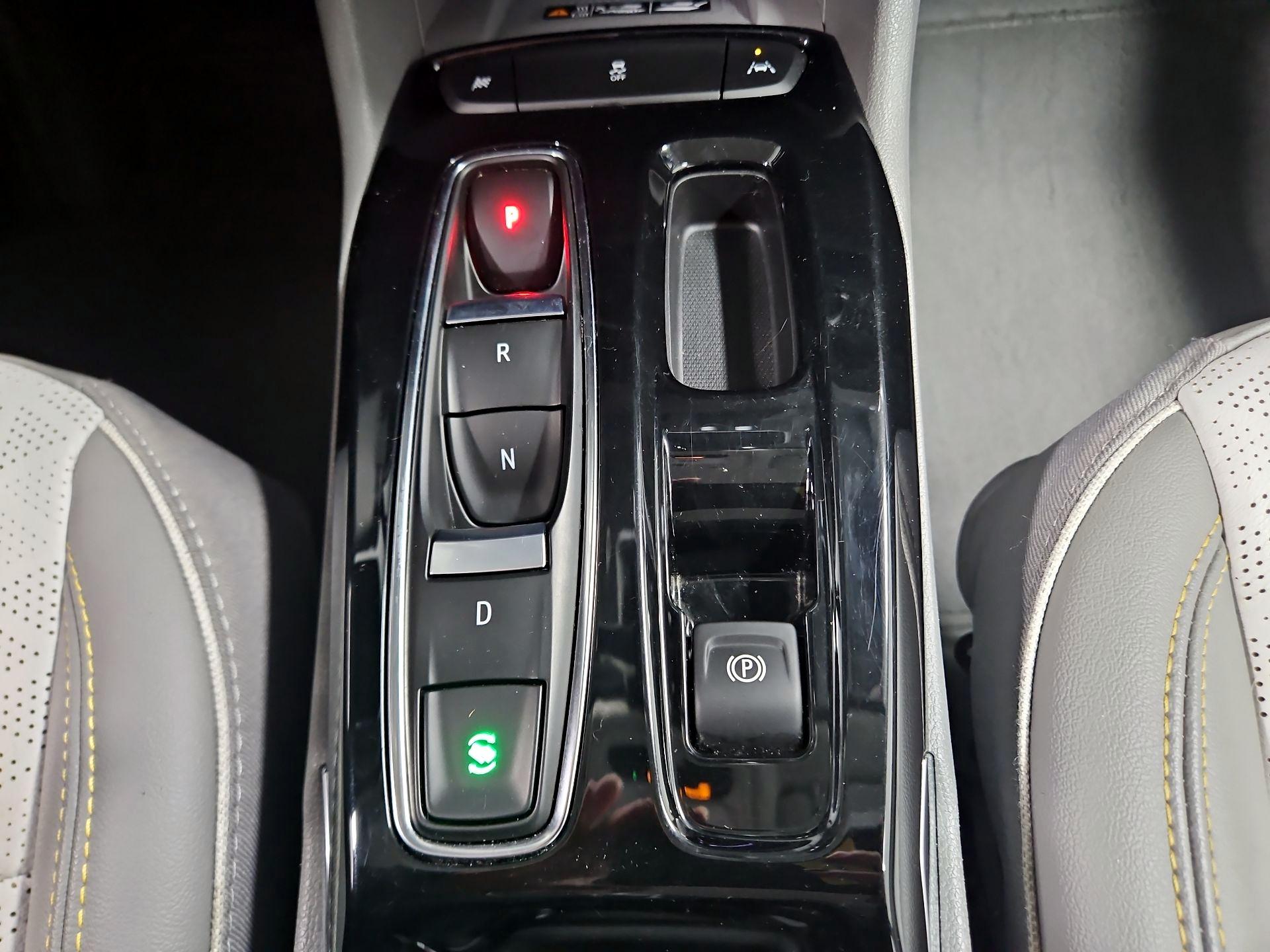 Thumbnail: 2023 Chevrolet Bolt EUV - 17