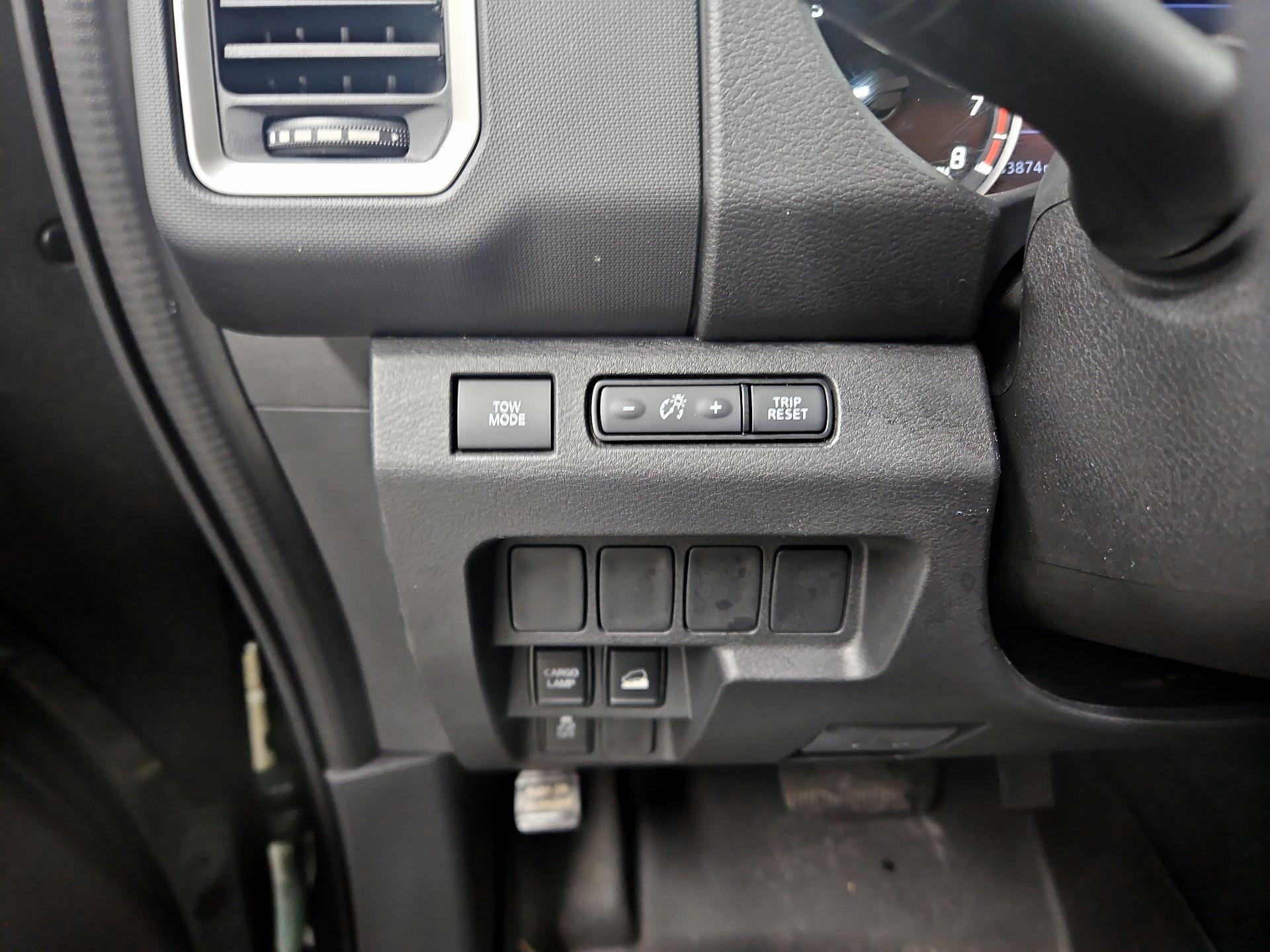 Thumbnail: 2022 Nissan Frontier - 13