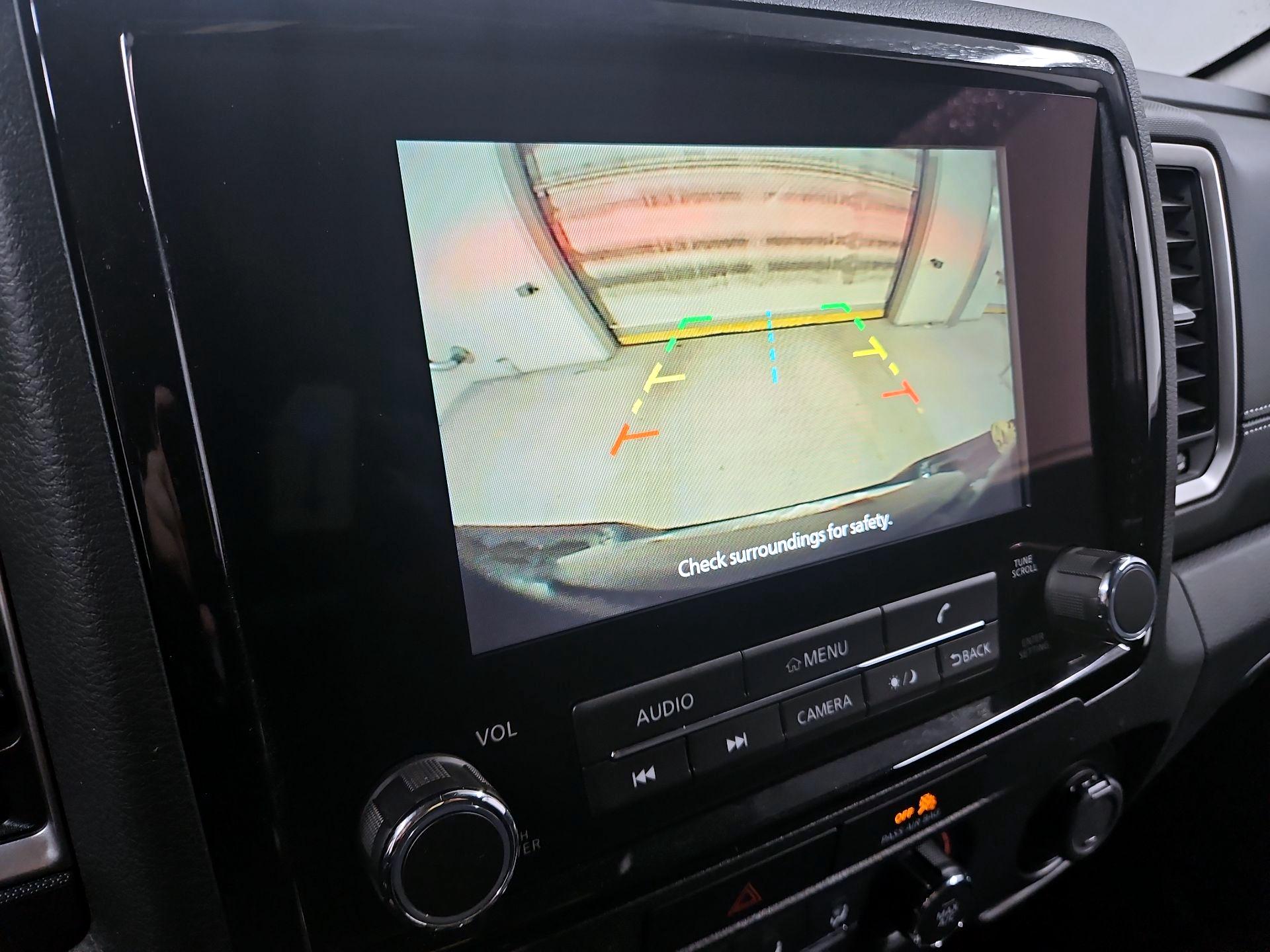 Thumbnail: 2022 Nissan Frontier - 14